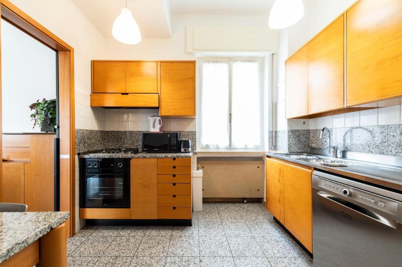 Riverview Luxury Flat Căn hộ *