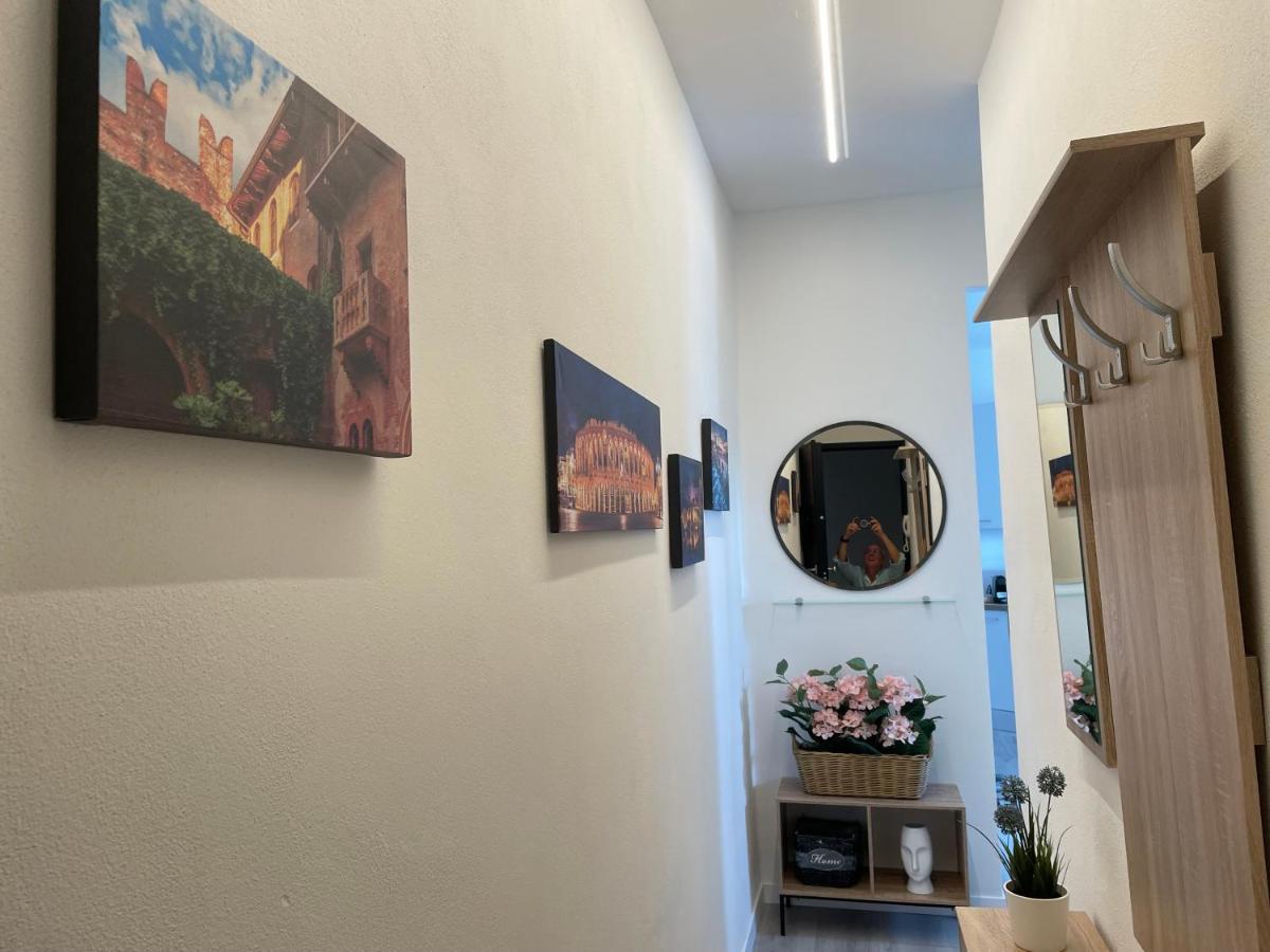 Residenza Il Melograno Fiera Huoneisto *