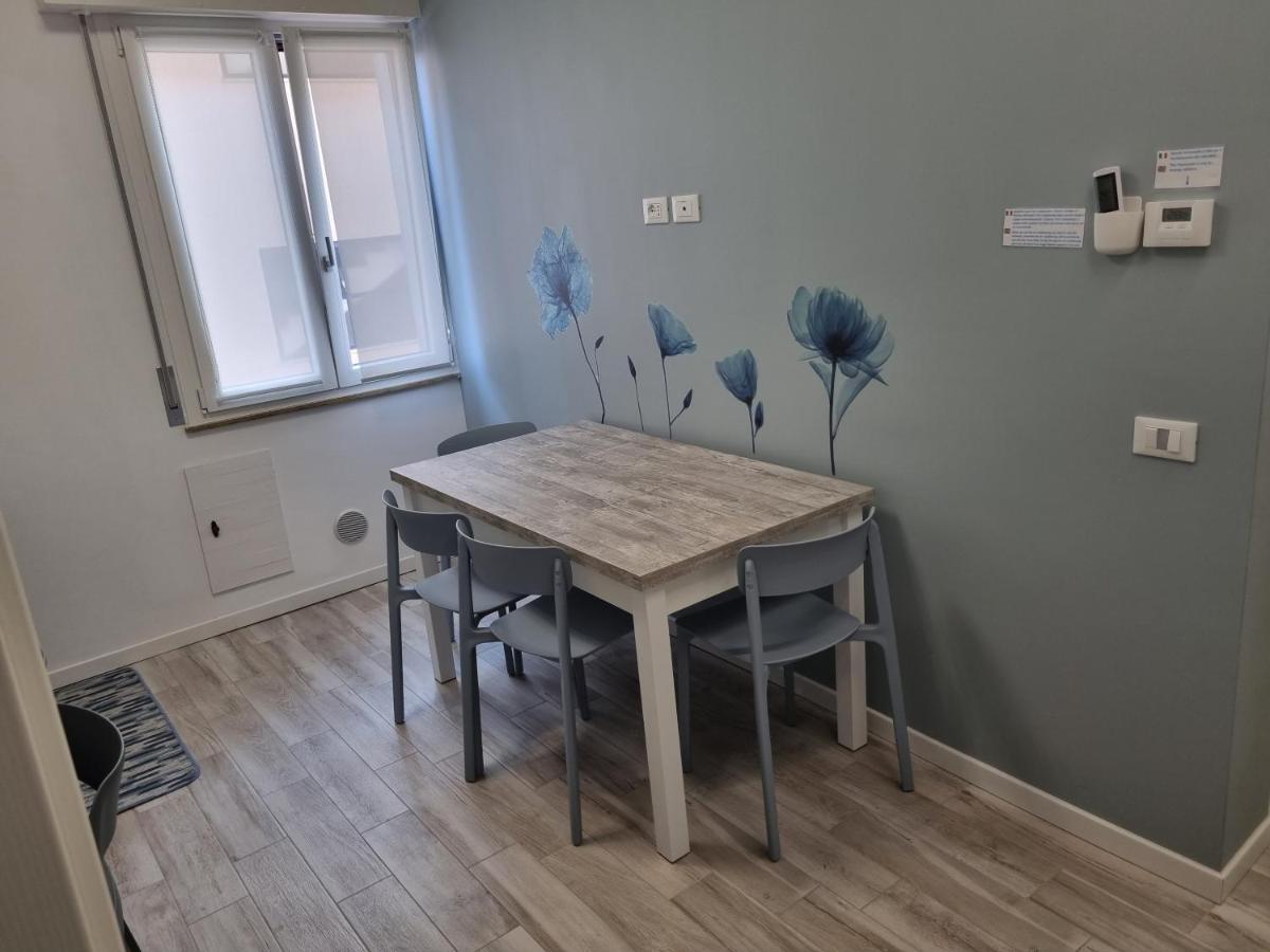 Blue House - San Massimo Huoneisto