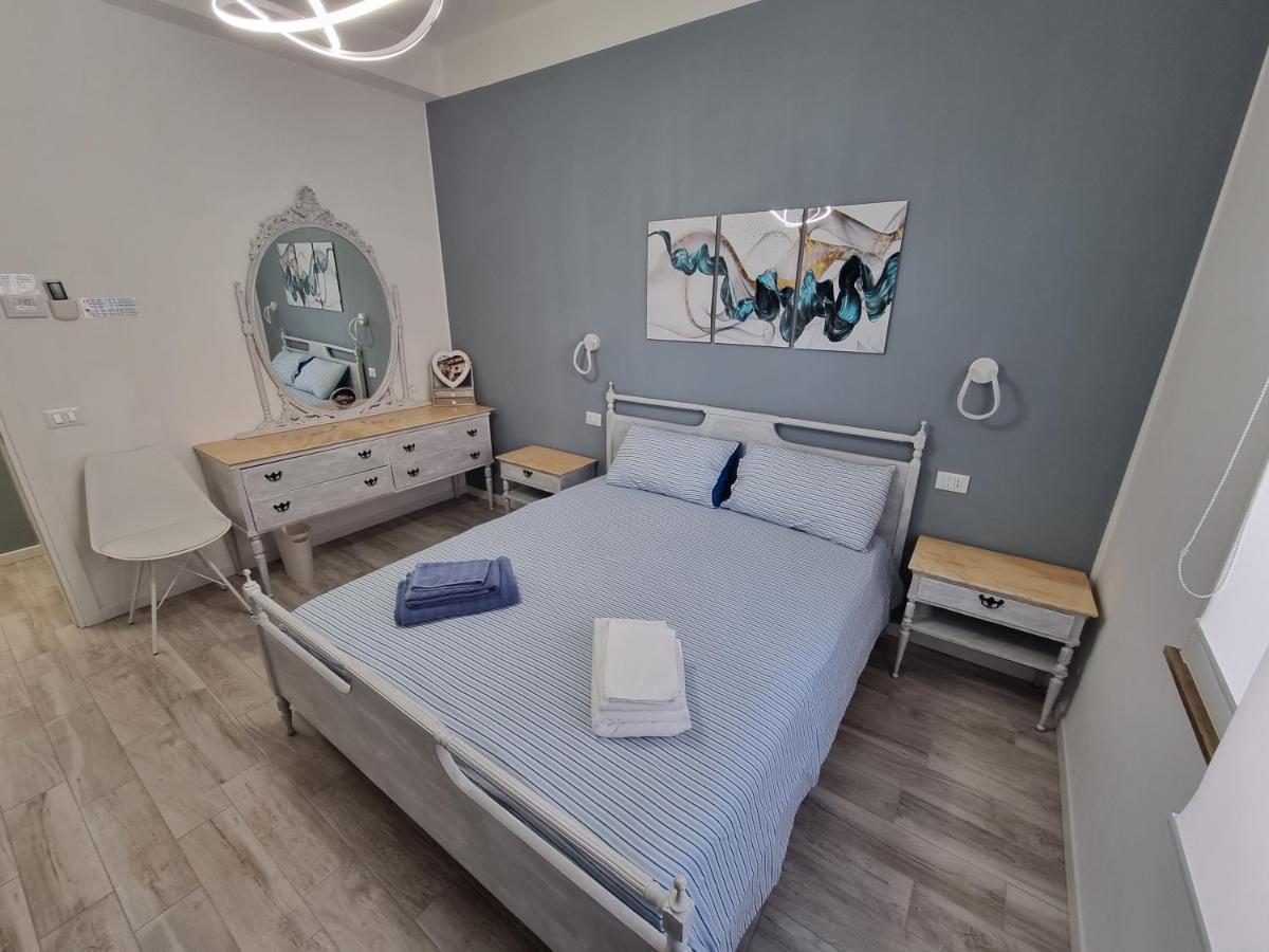 Blue House - San Massimo Huoneisto *