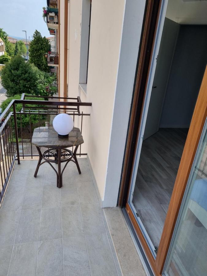 Blue House - San Massimo Huoneisto *