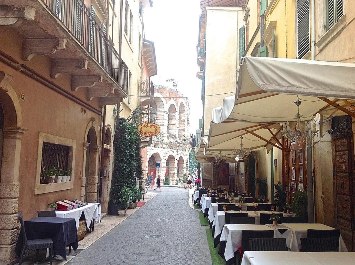 Bed & Breakfast La Finestra Sull'arena *