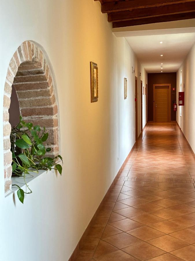 Domus San Bernardino Bed & Breakfast *