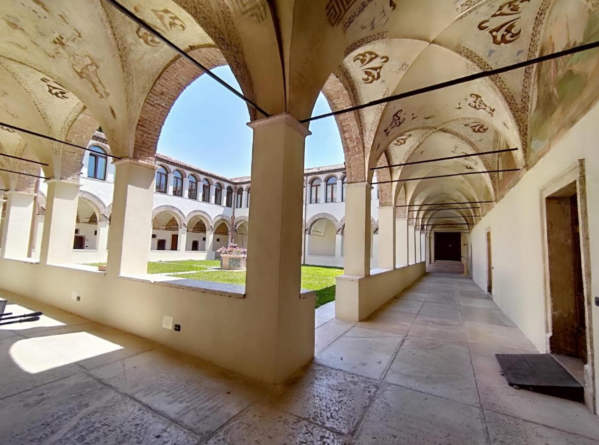 Domus San Bernardino Frühstückspension *