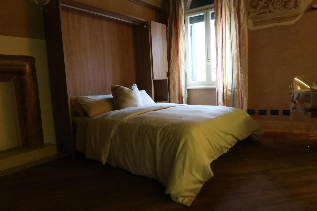 Huoneisto Luxury Flats Piazza Erbe, Floor 3 *