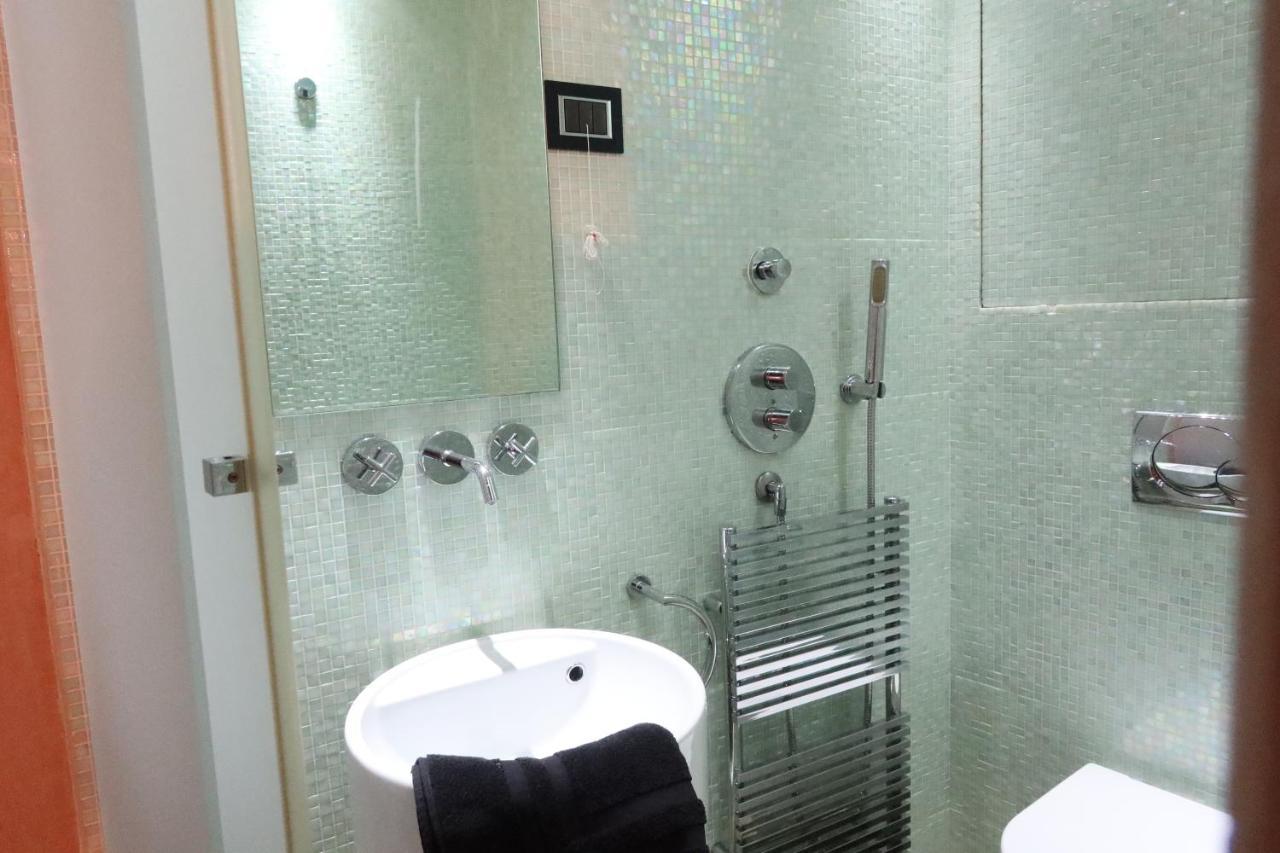 Luxury Flats Piazza Erbe, Floor 3 Huoneisto