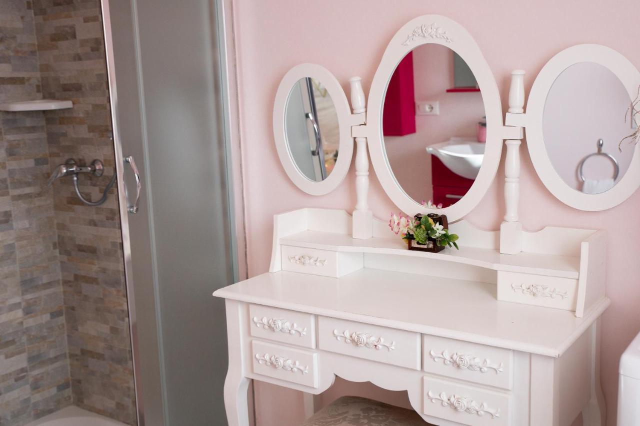 Tinmar Barbie House * Verona