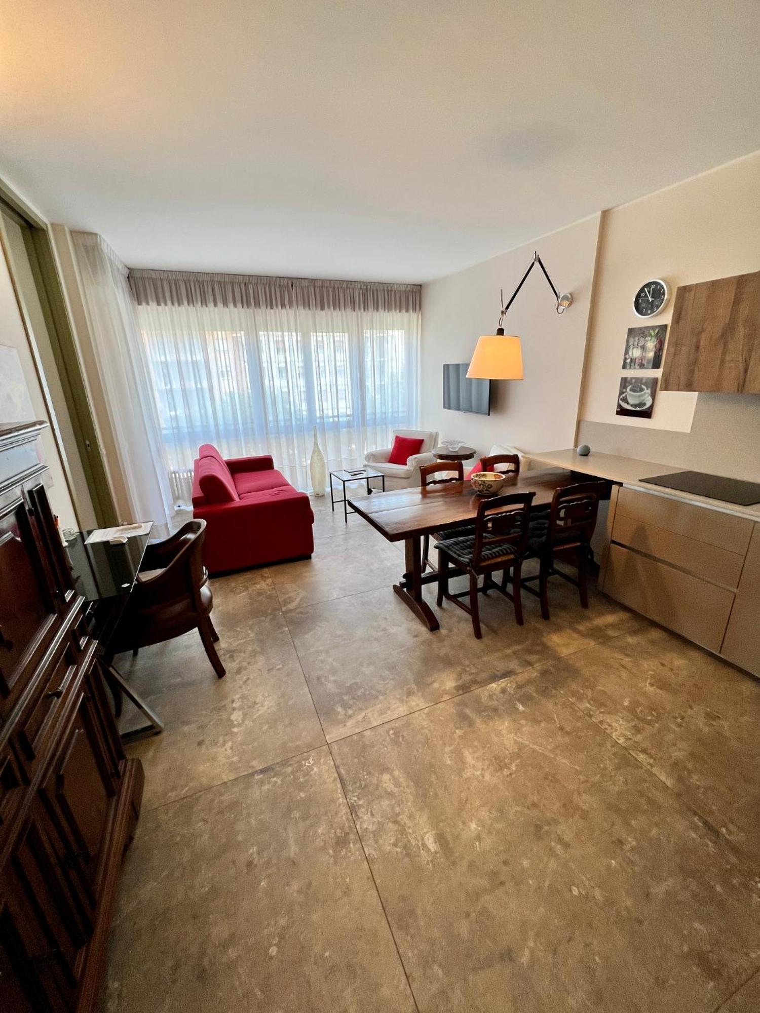 Avenue Guest house 3*
