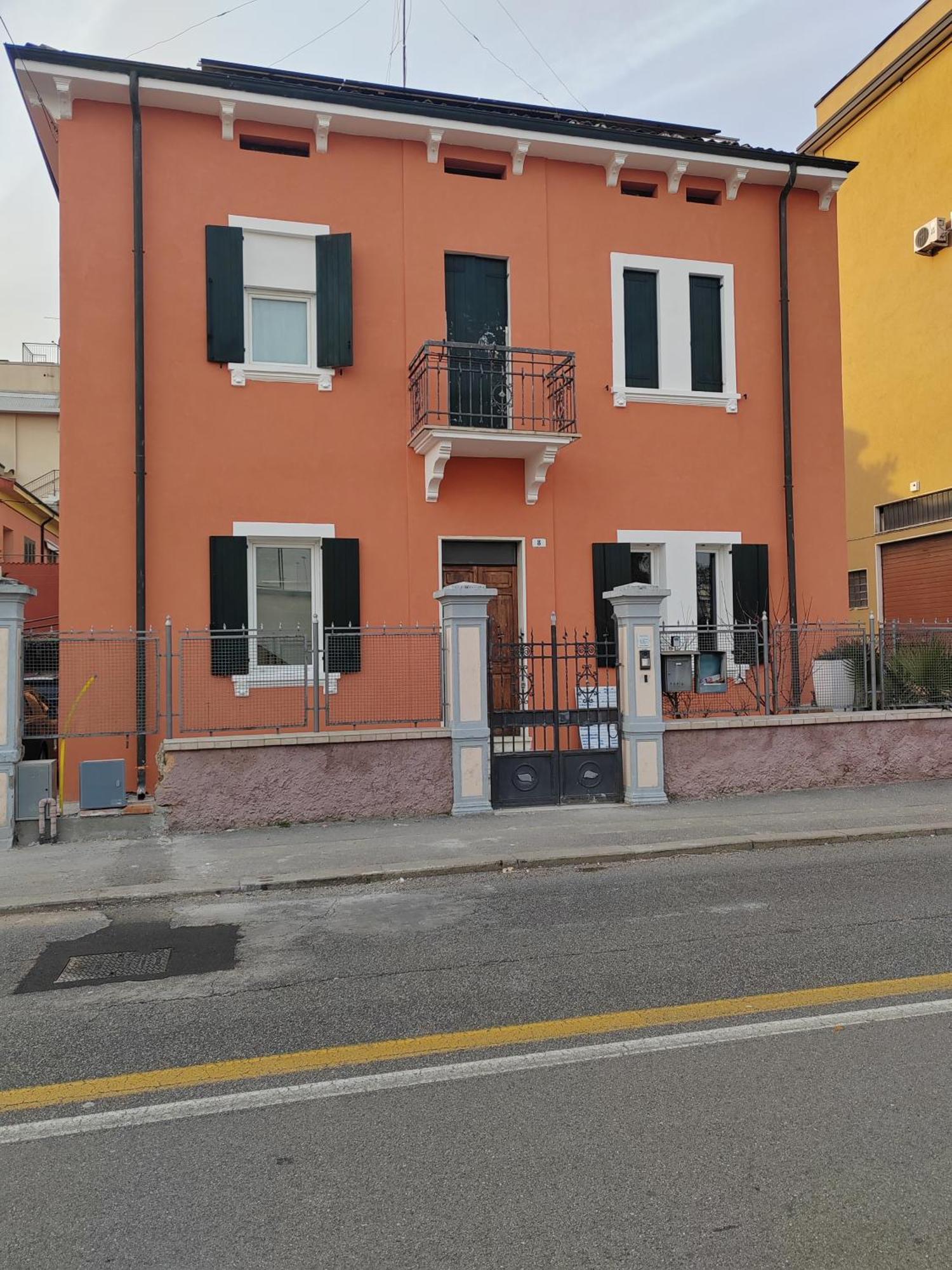 La Maison Di Luca Aamiaismajoitus