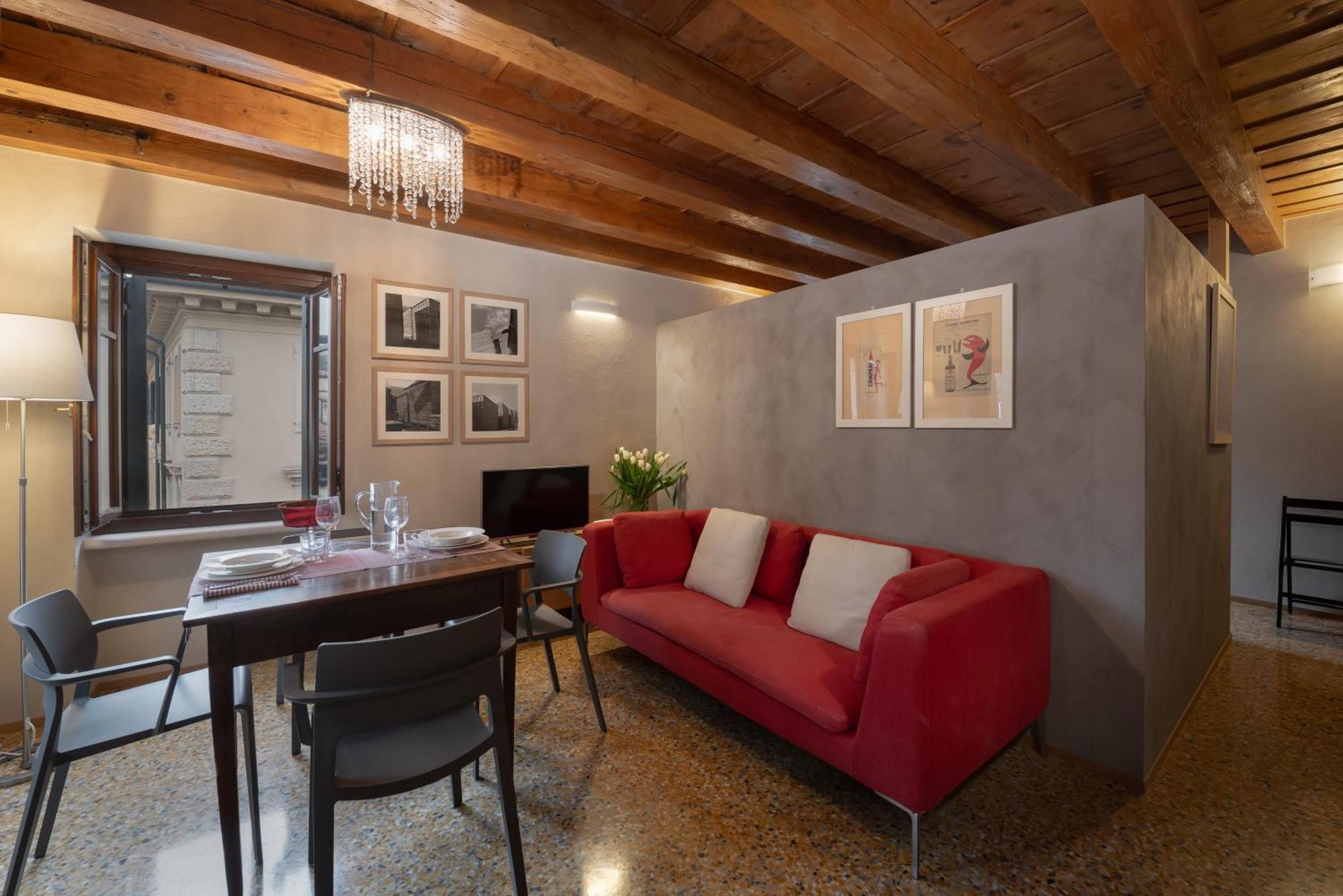 Residenza Roccamaggiore Verona