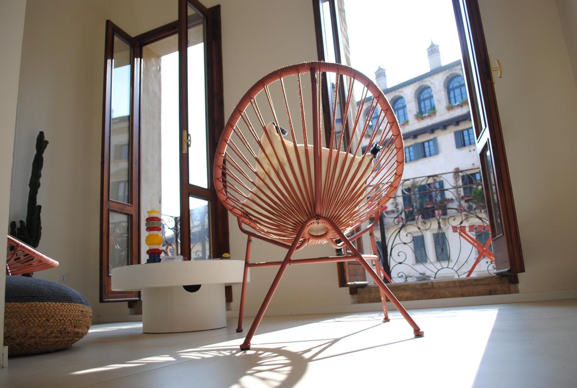 Apartment Dreaming Mazzanti 11