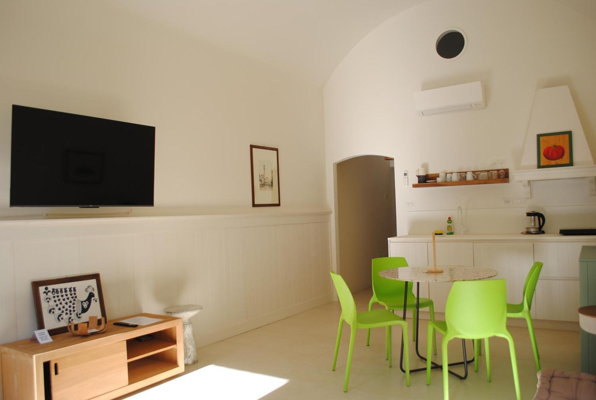 Apartment Dreaming Mazzanti 11