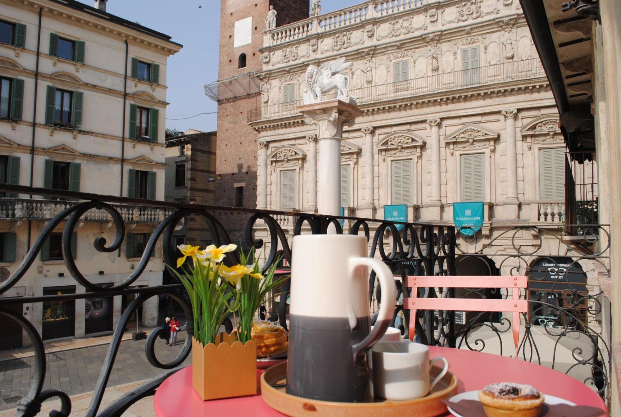 Dreaming Mazzanti 11 Apartment