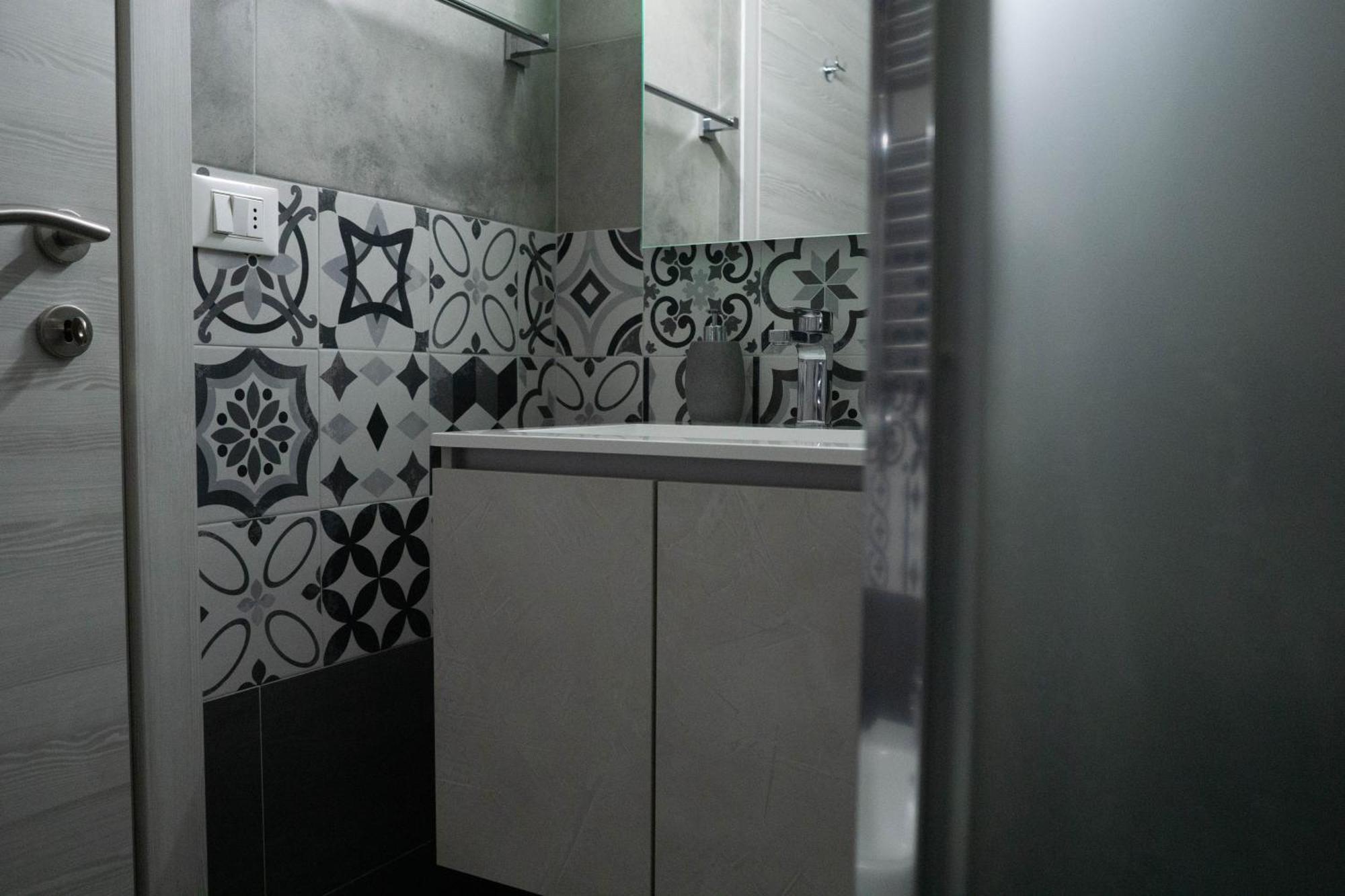 Bilocale Vicino Al Centro Di - Ristrutturato Di Recente! Apartment *