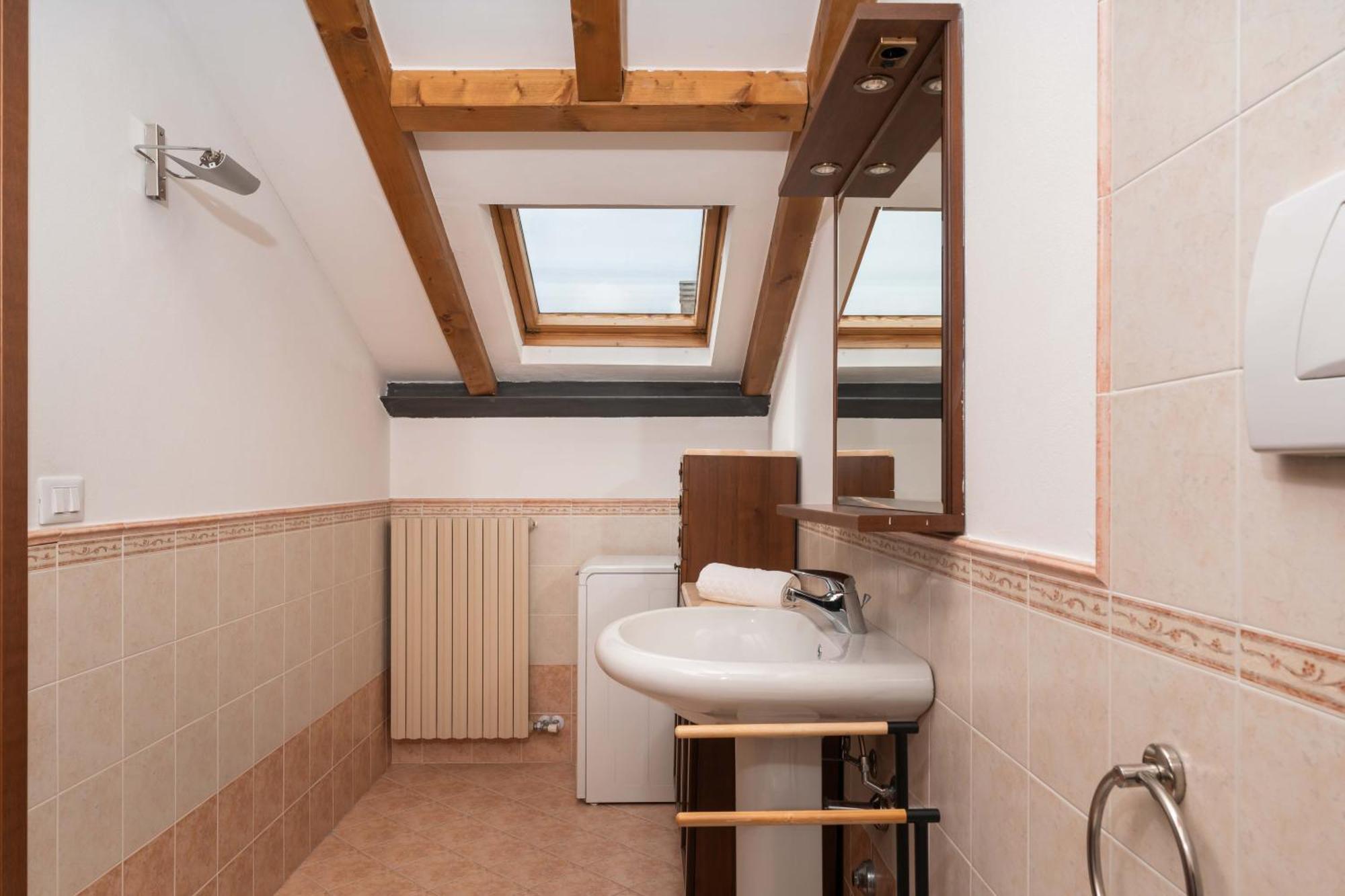 Veronetta Mini Attic