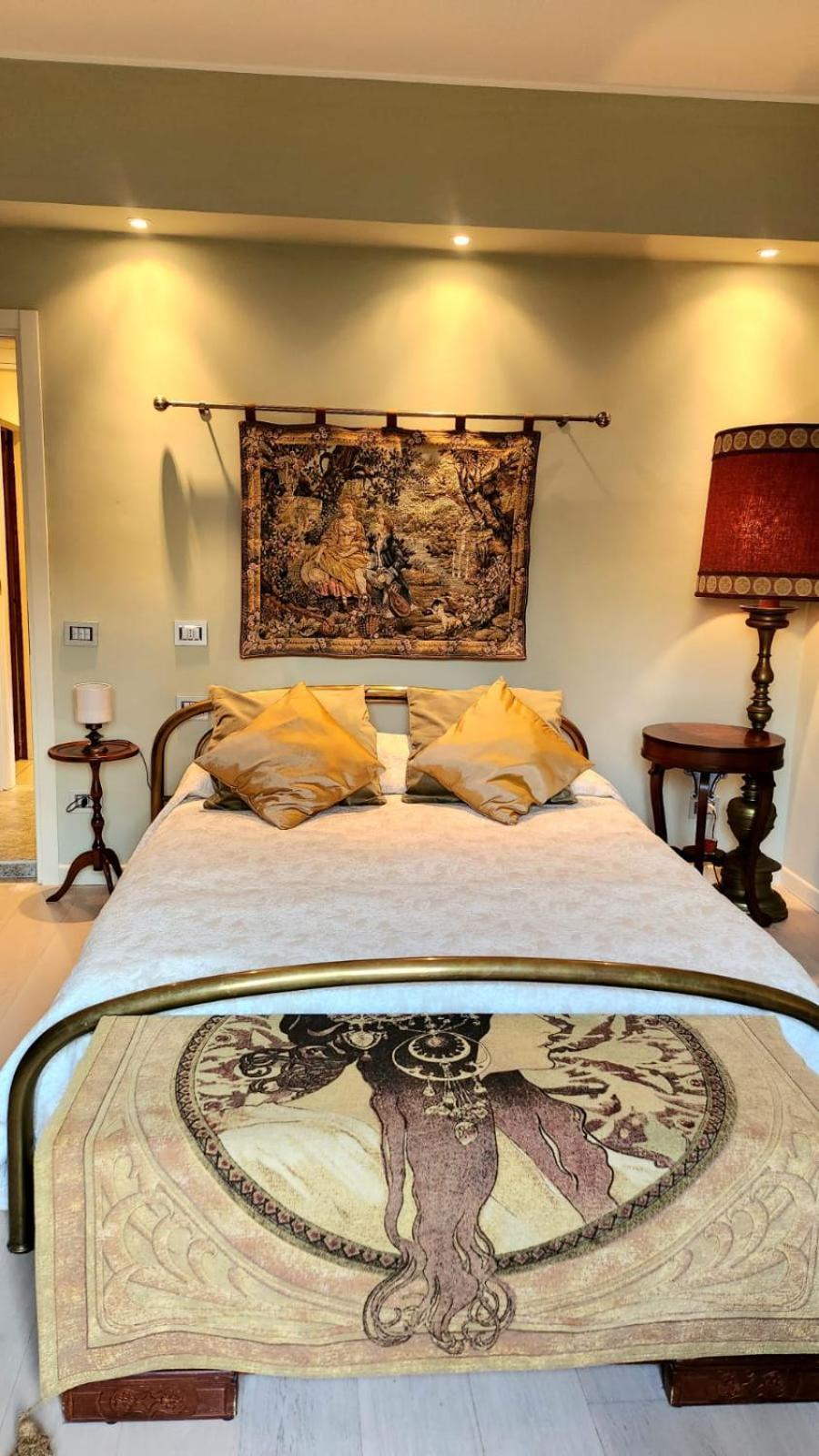 Magnificent Center Apartment *