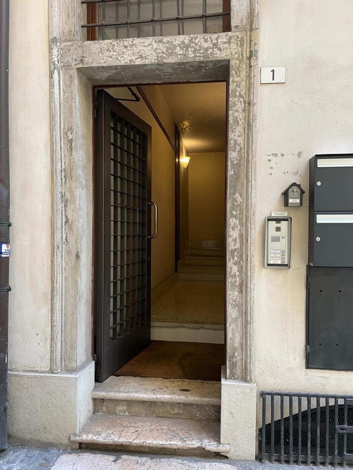 Apartamento Vicolo Amanti Verona