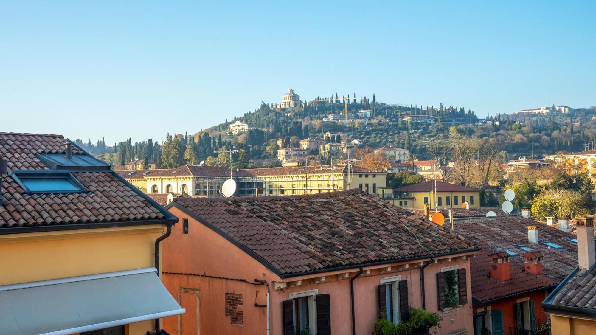 Fontanelle With View