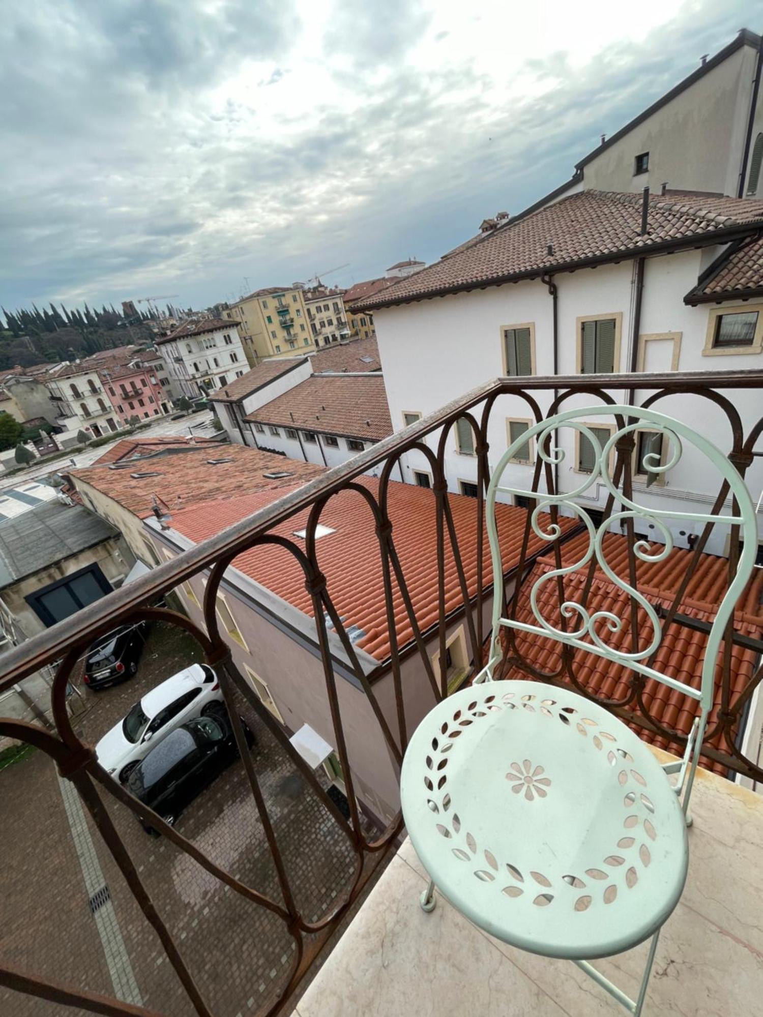 Apartment Enchanting *
