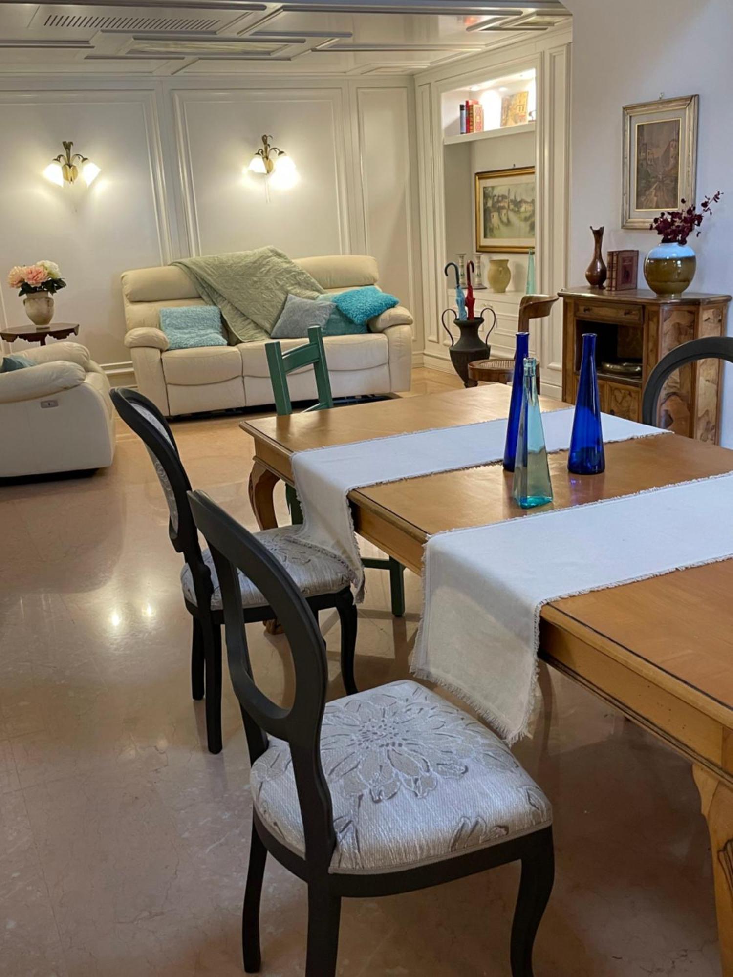 Apartment Enchanting