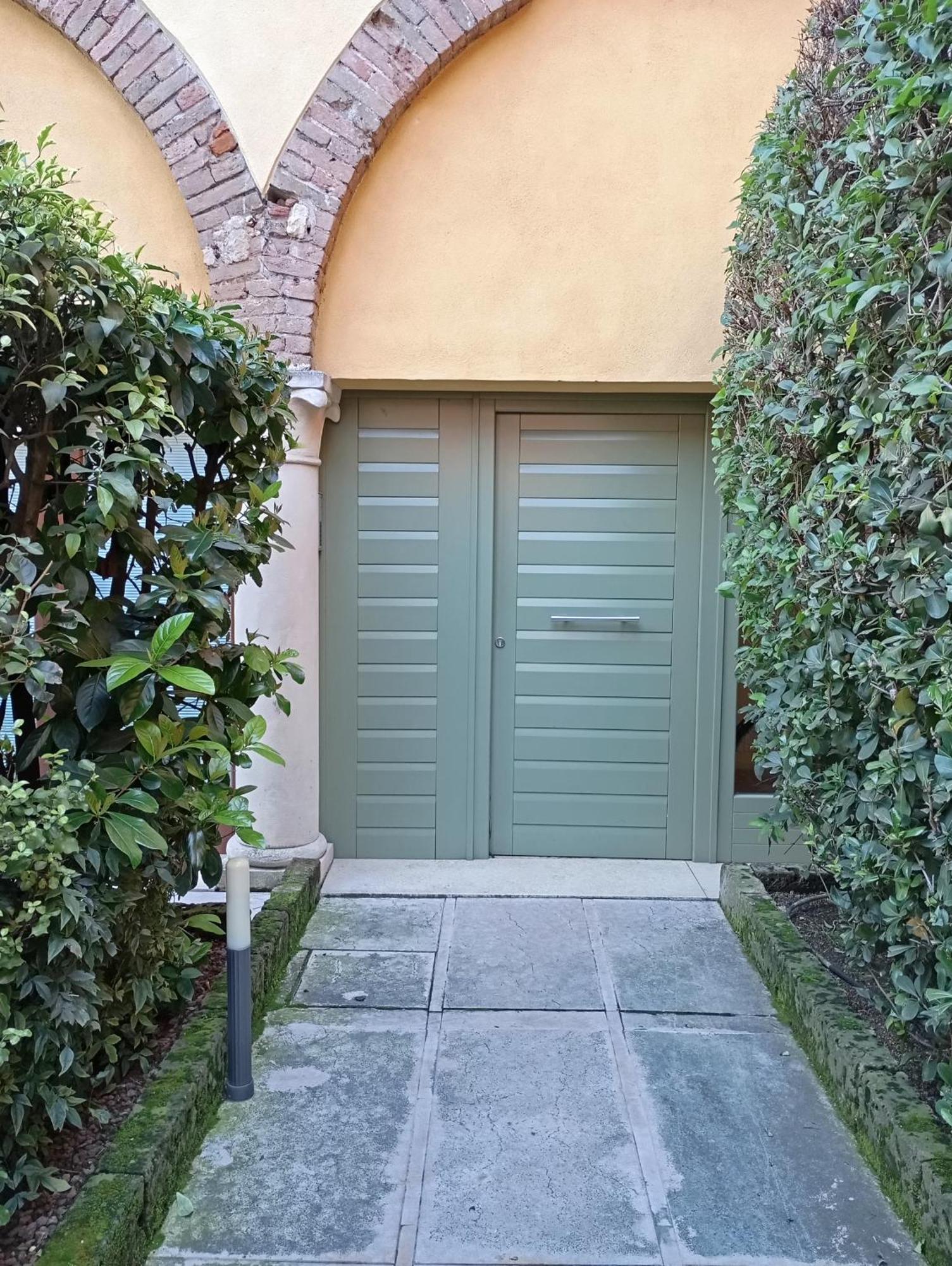 Apartment La Finestra Sul Civico Cinque *