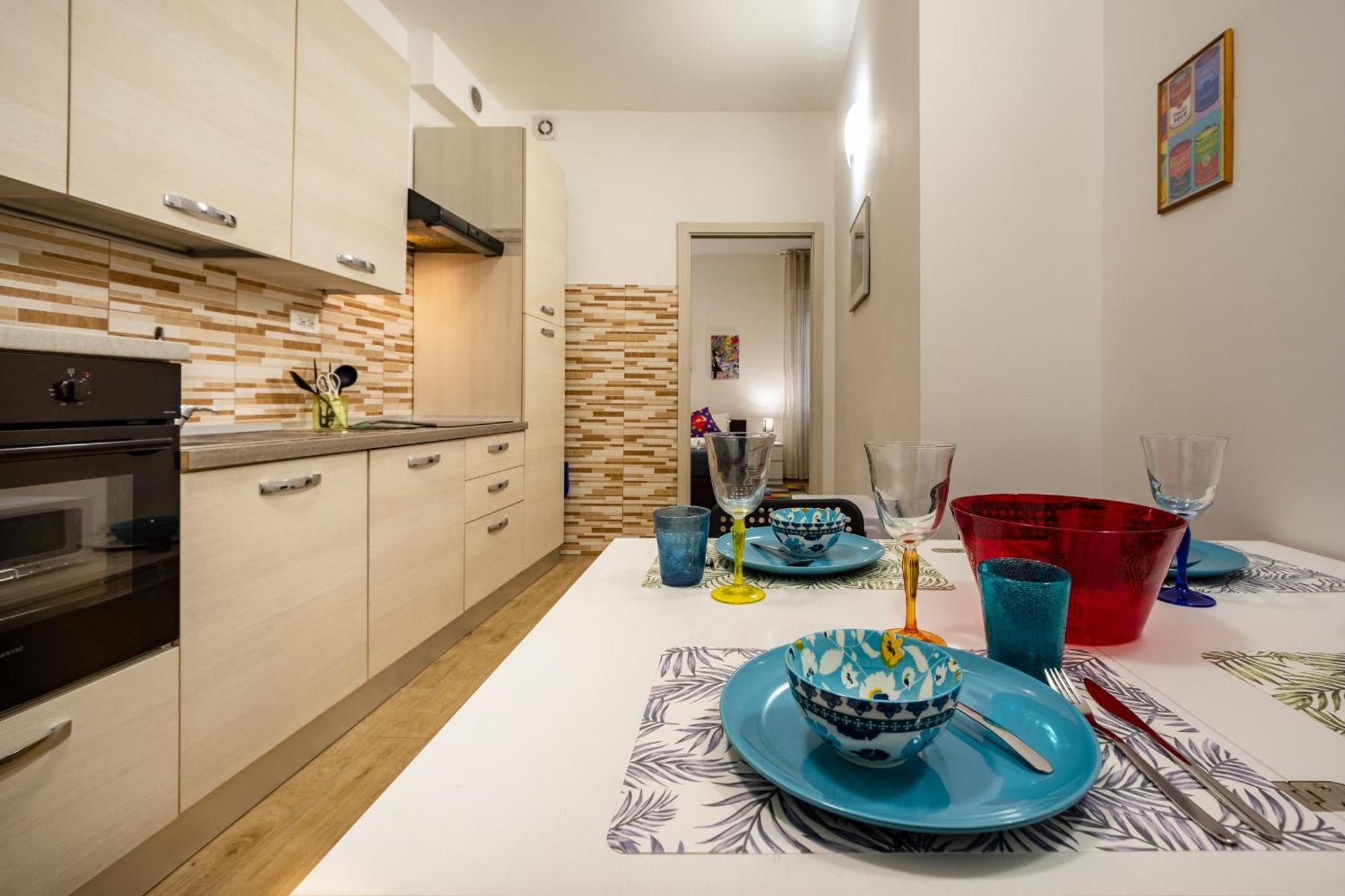 Pop Apartment *