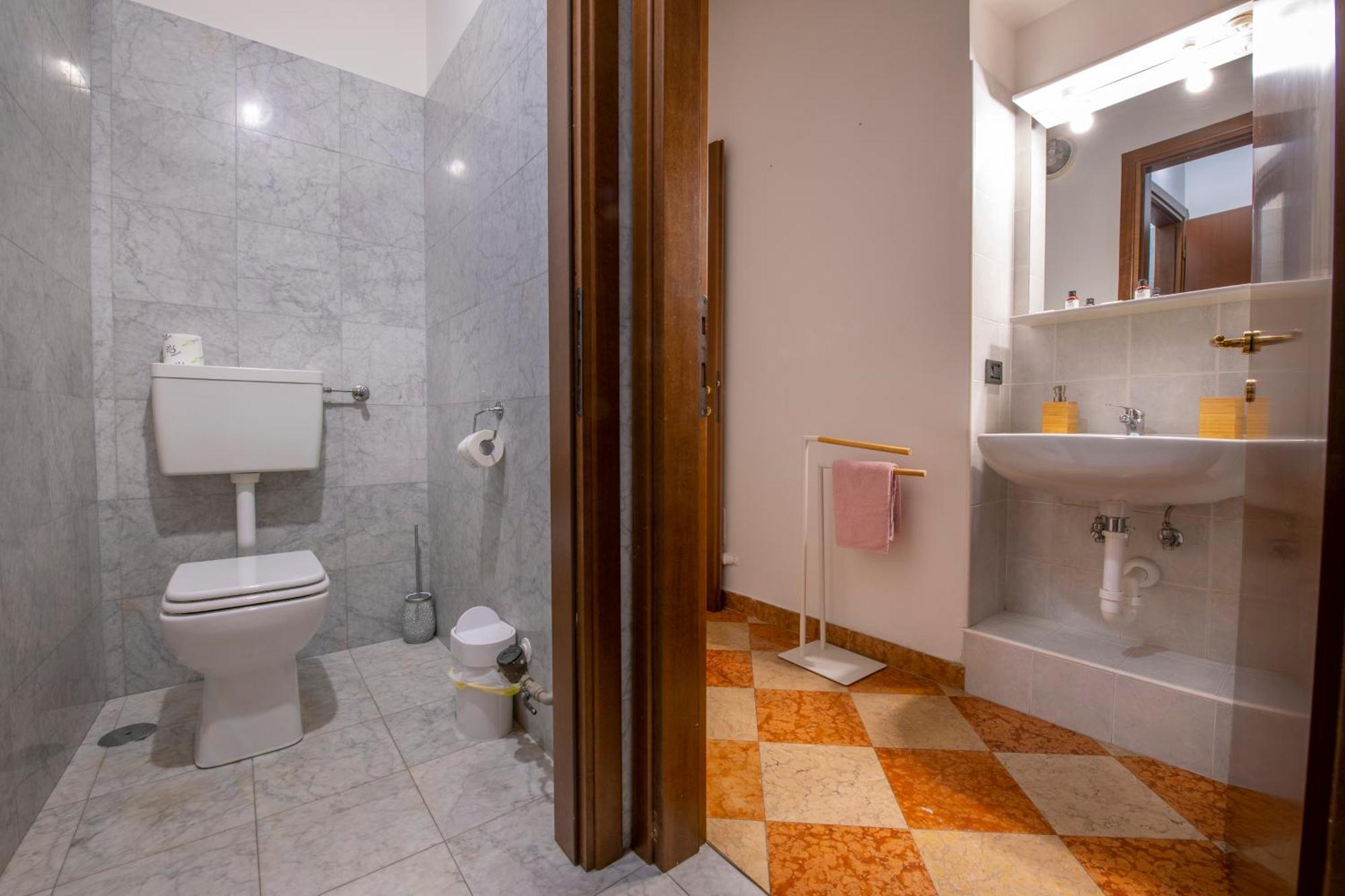 Palace Mazzini Center 1 Apartment Verona