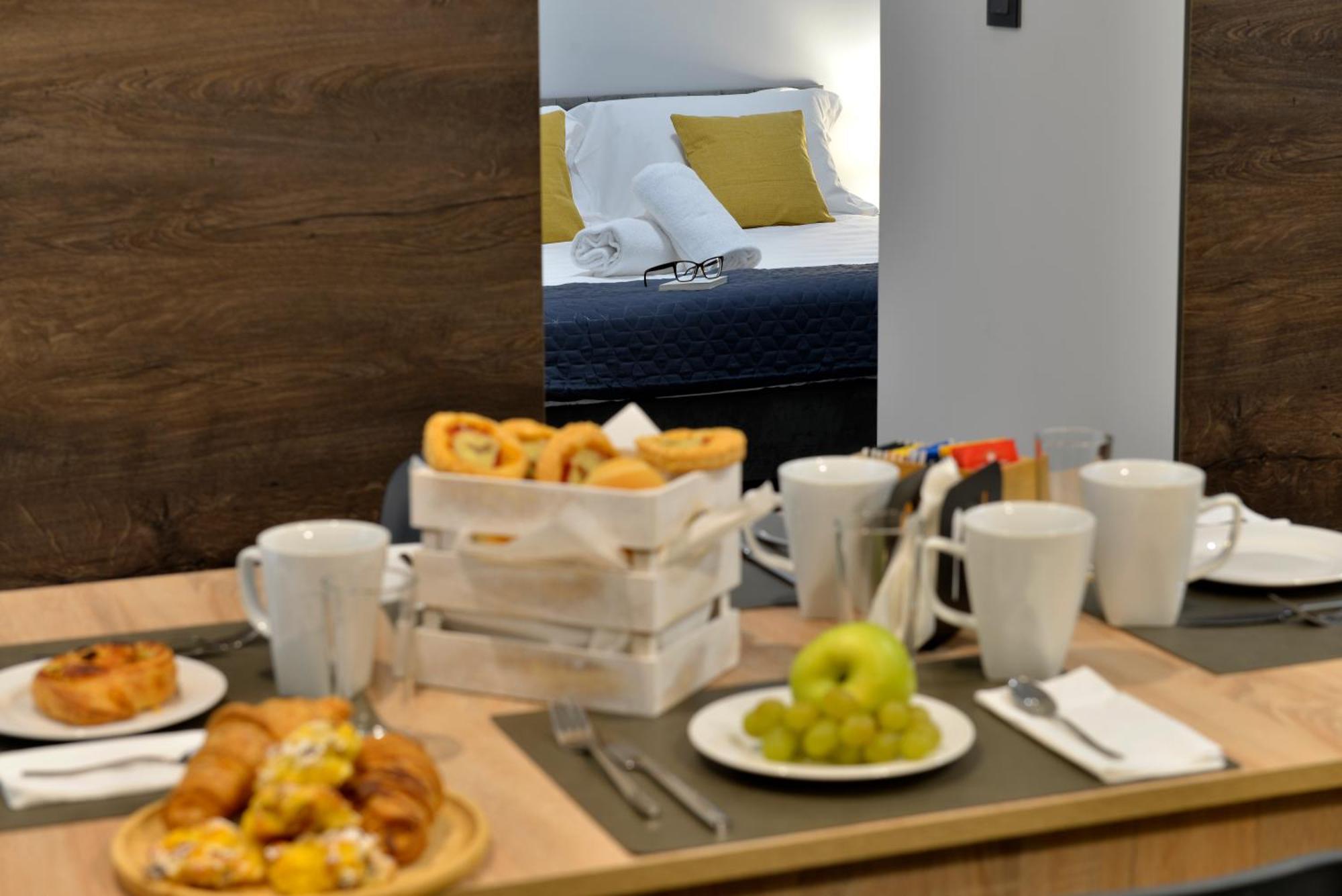Giallo Dalia By Maison 73 Apartment *