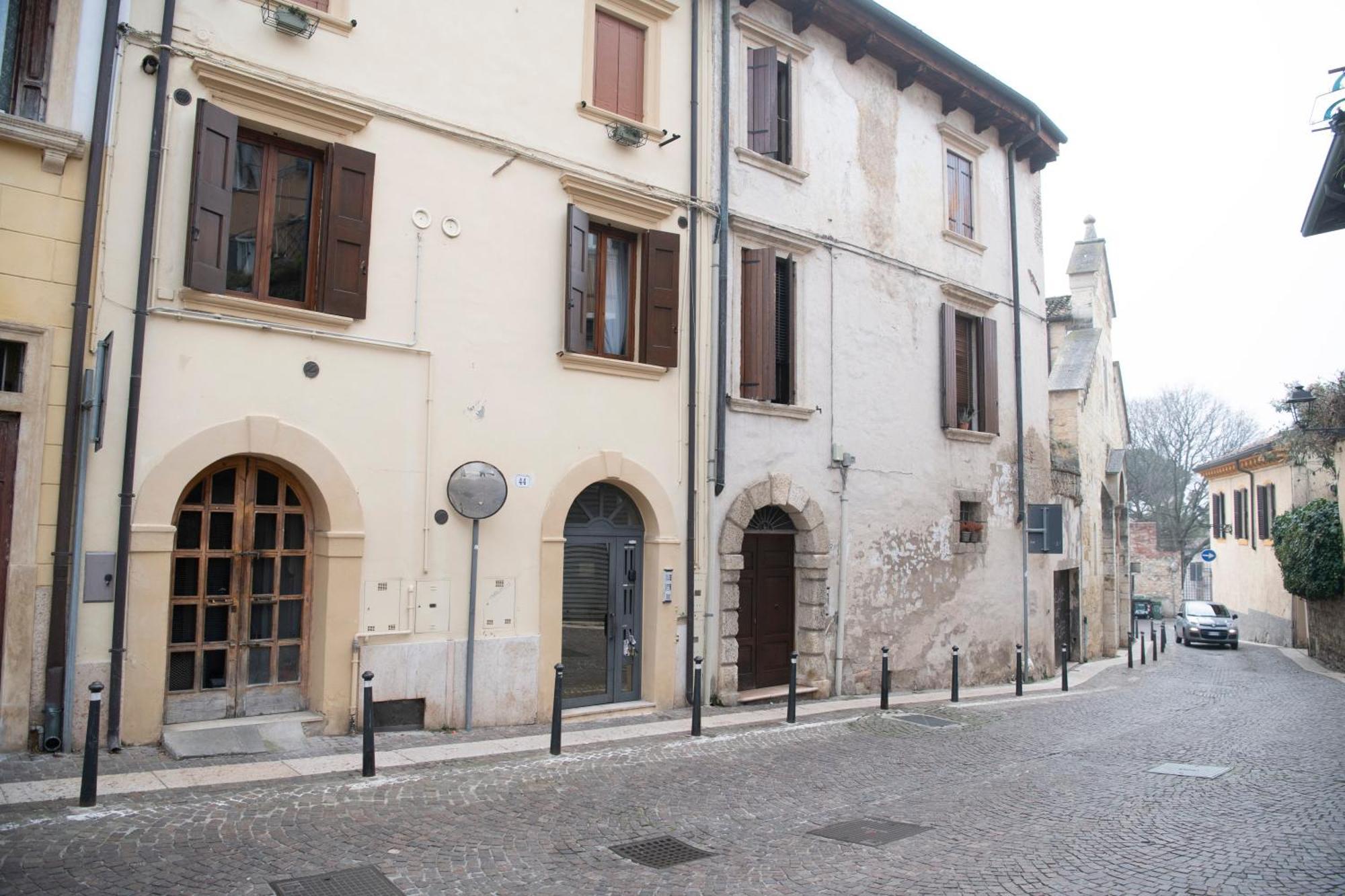 Ai Piedi Del Castello / 4pl / Apt. Full Apartment *