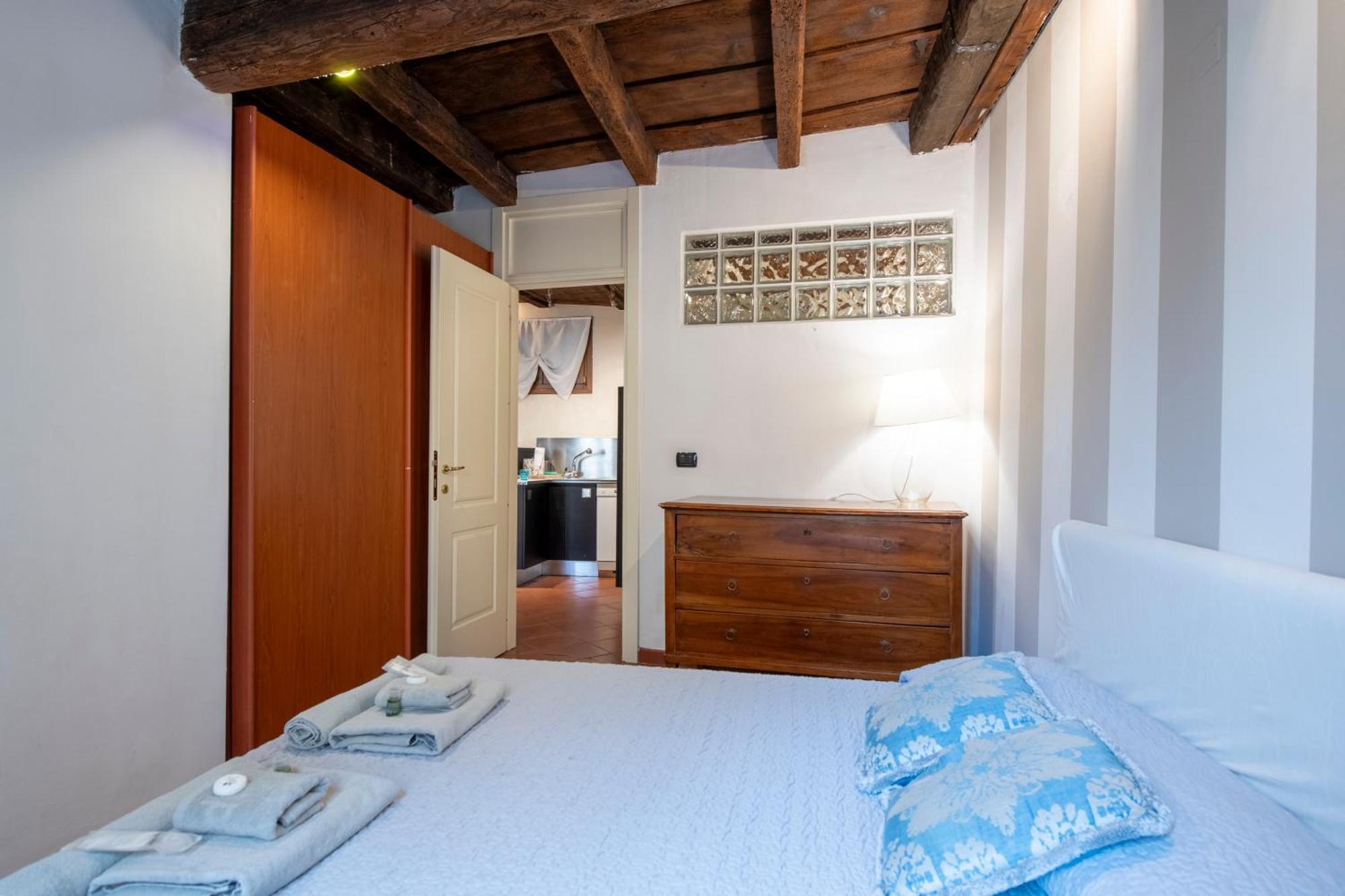 Ai Piedi Del Castello / 4pl / Apt. Full Verona