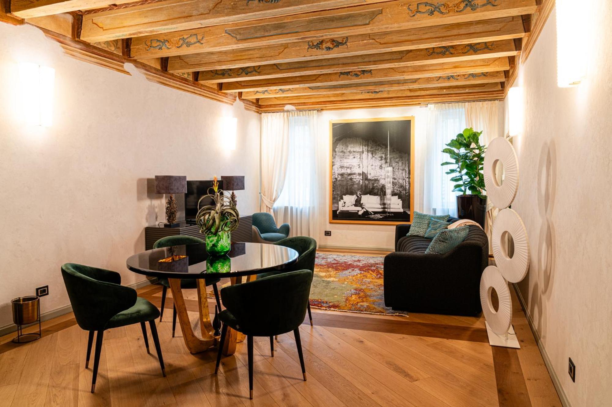 Apartment Palazzo Reggiani - Lorenzo De Medici Verona