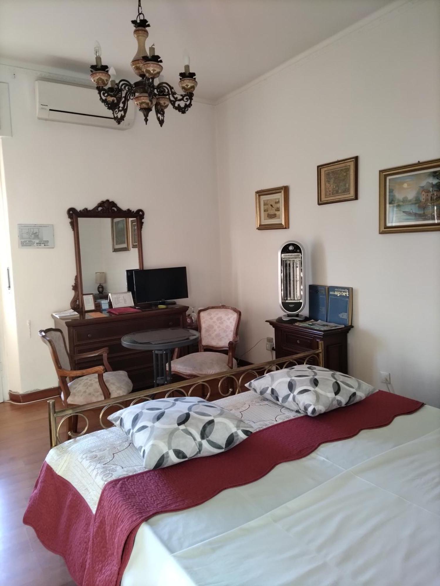 Maddalena Di San Zeno Bed & Breakfast *