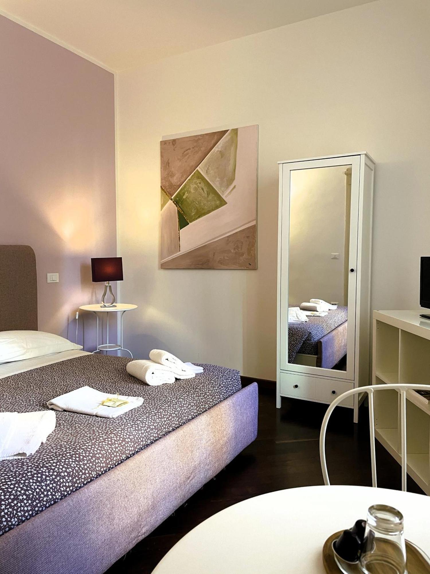 Dimora Montecchi 3*
