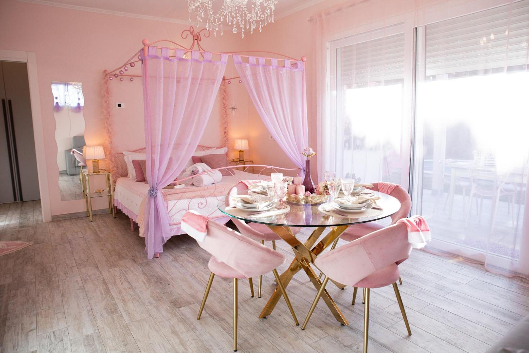 Vakantiehuis Tinmar Barbie House Verona