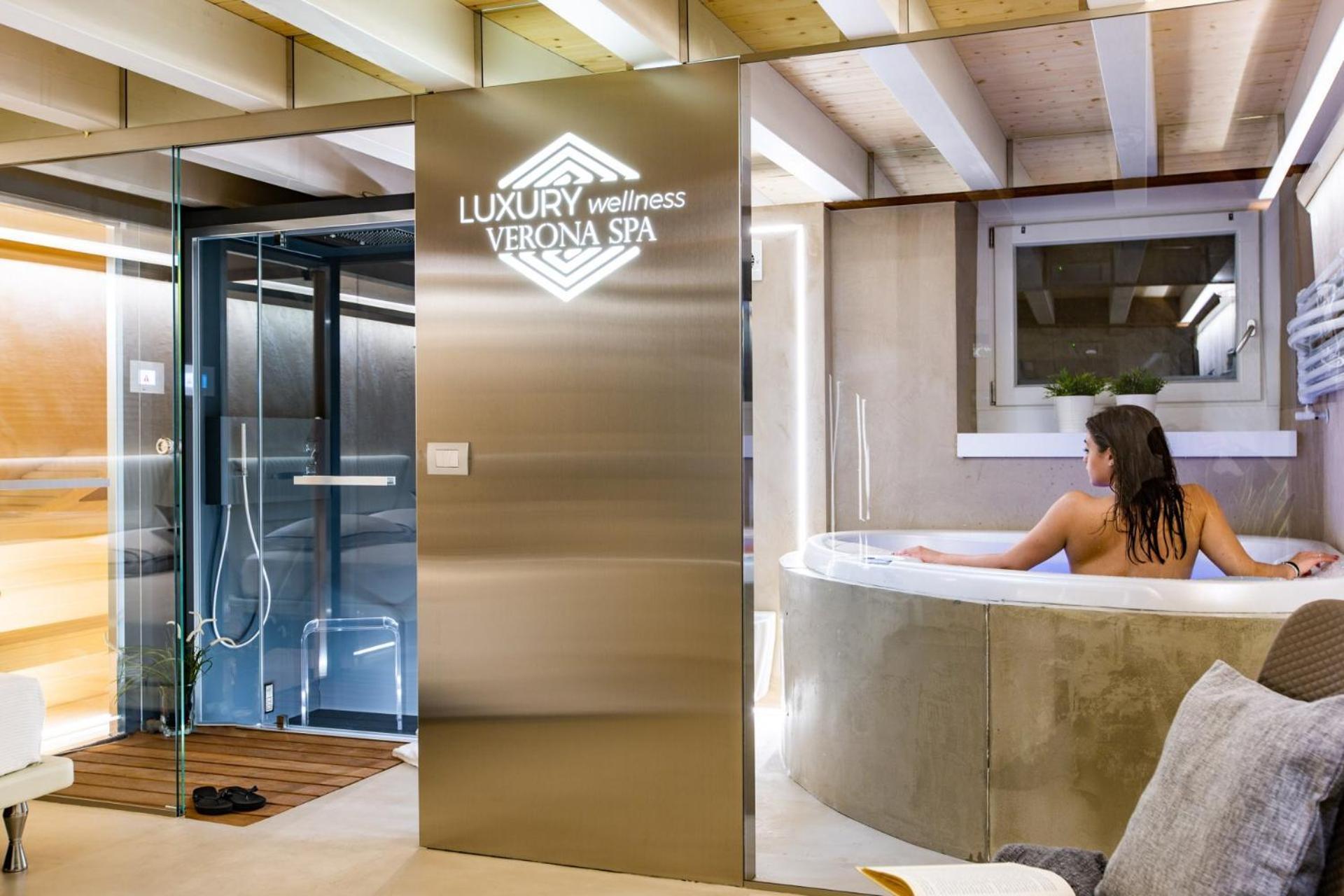 Luxury Wellness Spa *