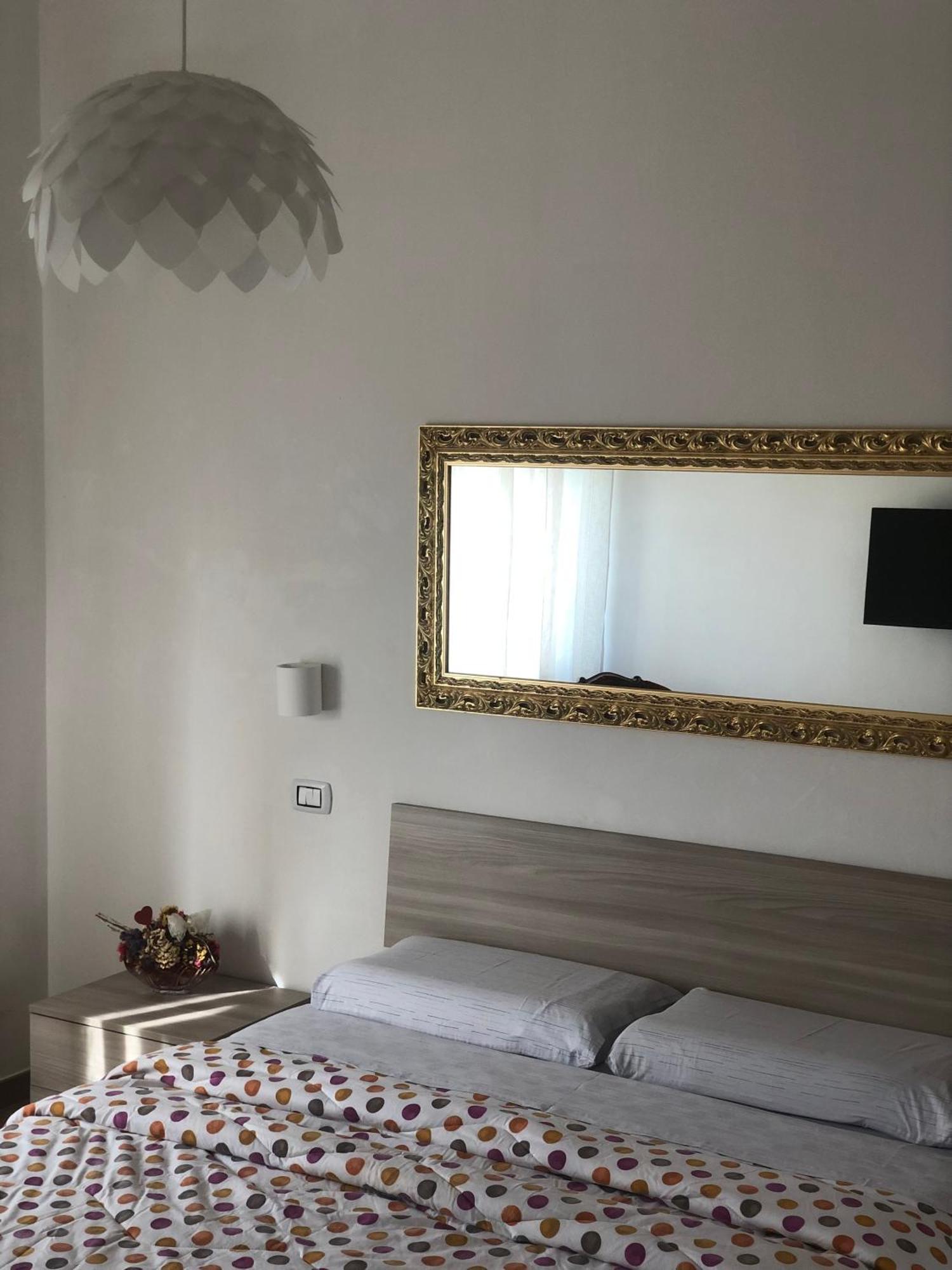 Belli Dentro Bed & Breakfast *