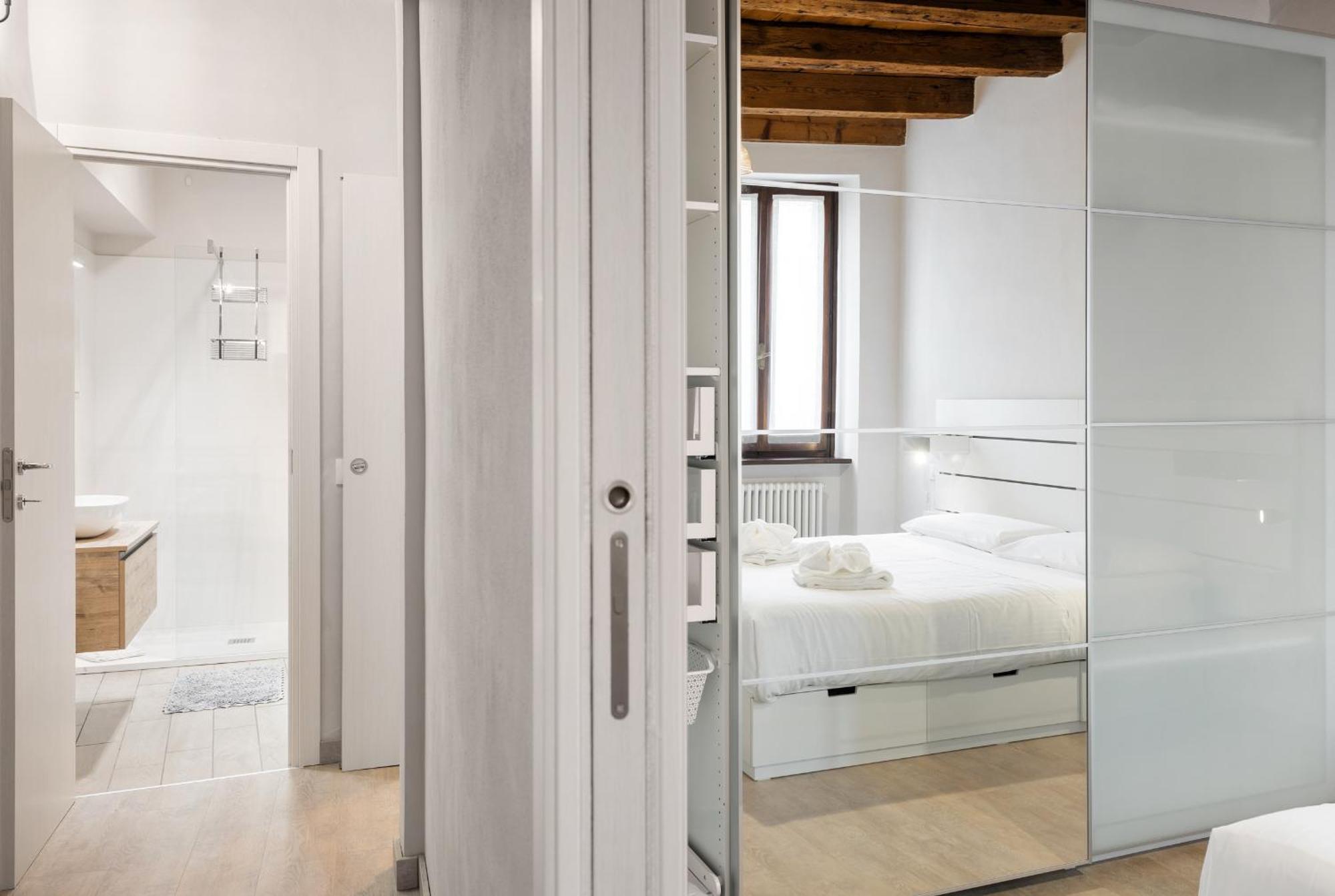 Flats4rent Irene Apartment Verona