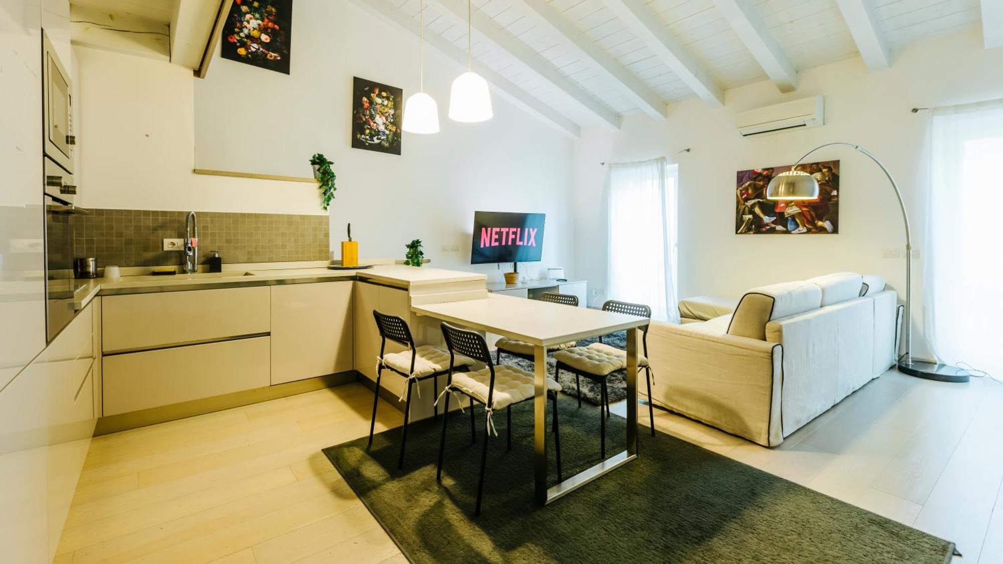 Palazzo Romeo Apartment *