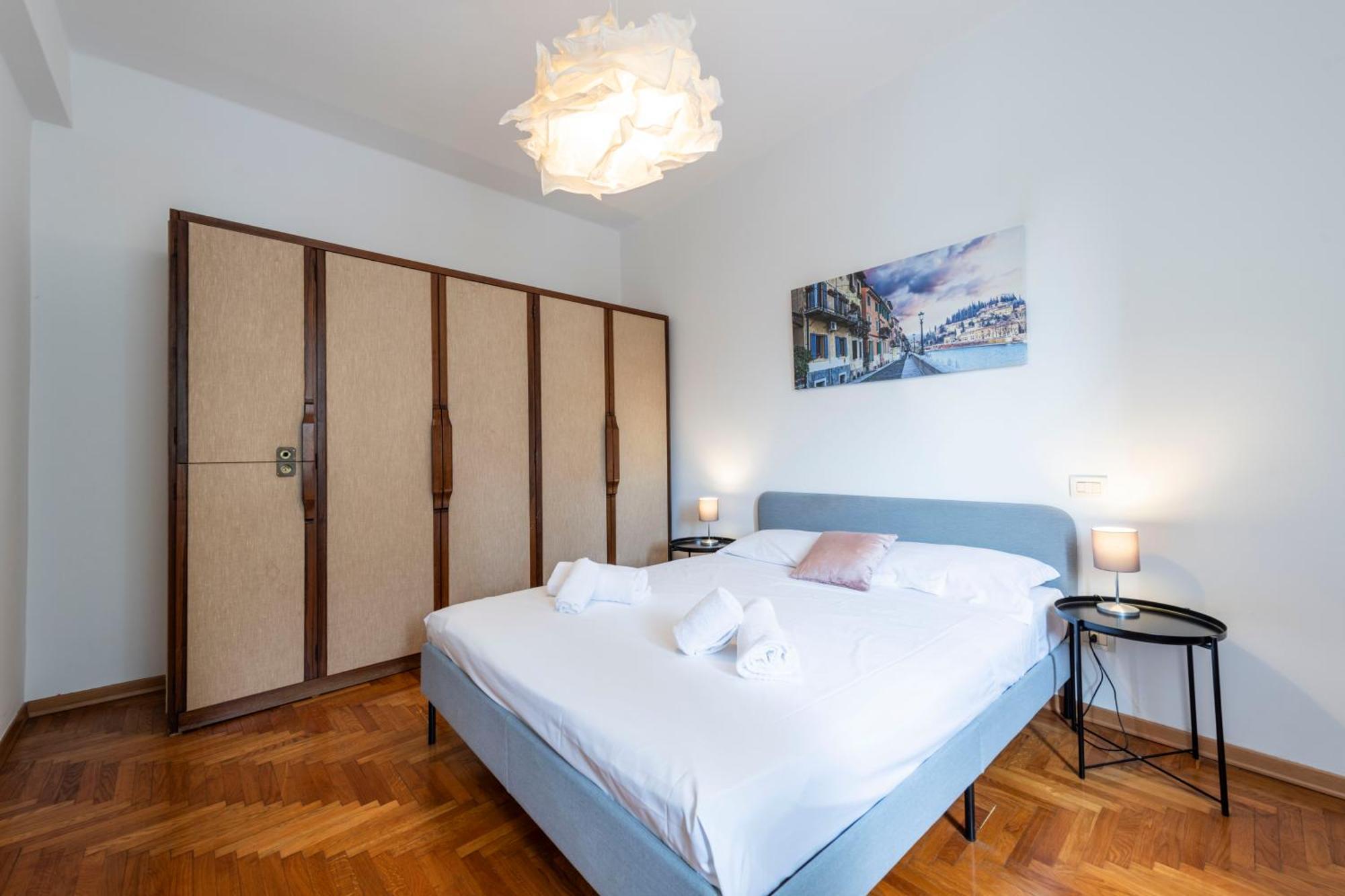 Riverview Luxury Flat Căn hộ *