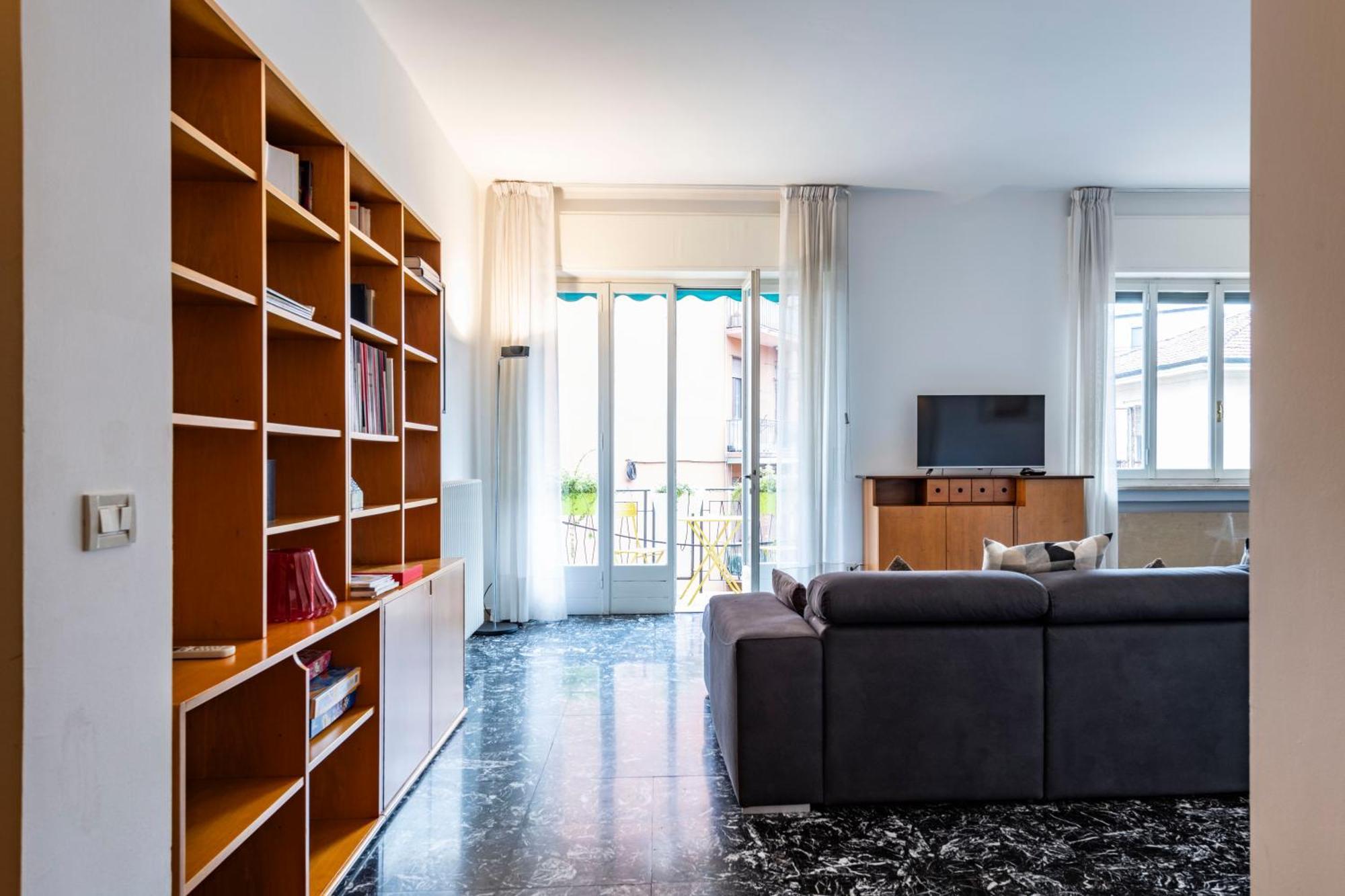 Căn hộ Riverview Luxury Flat