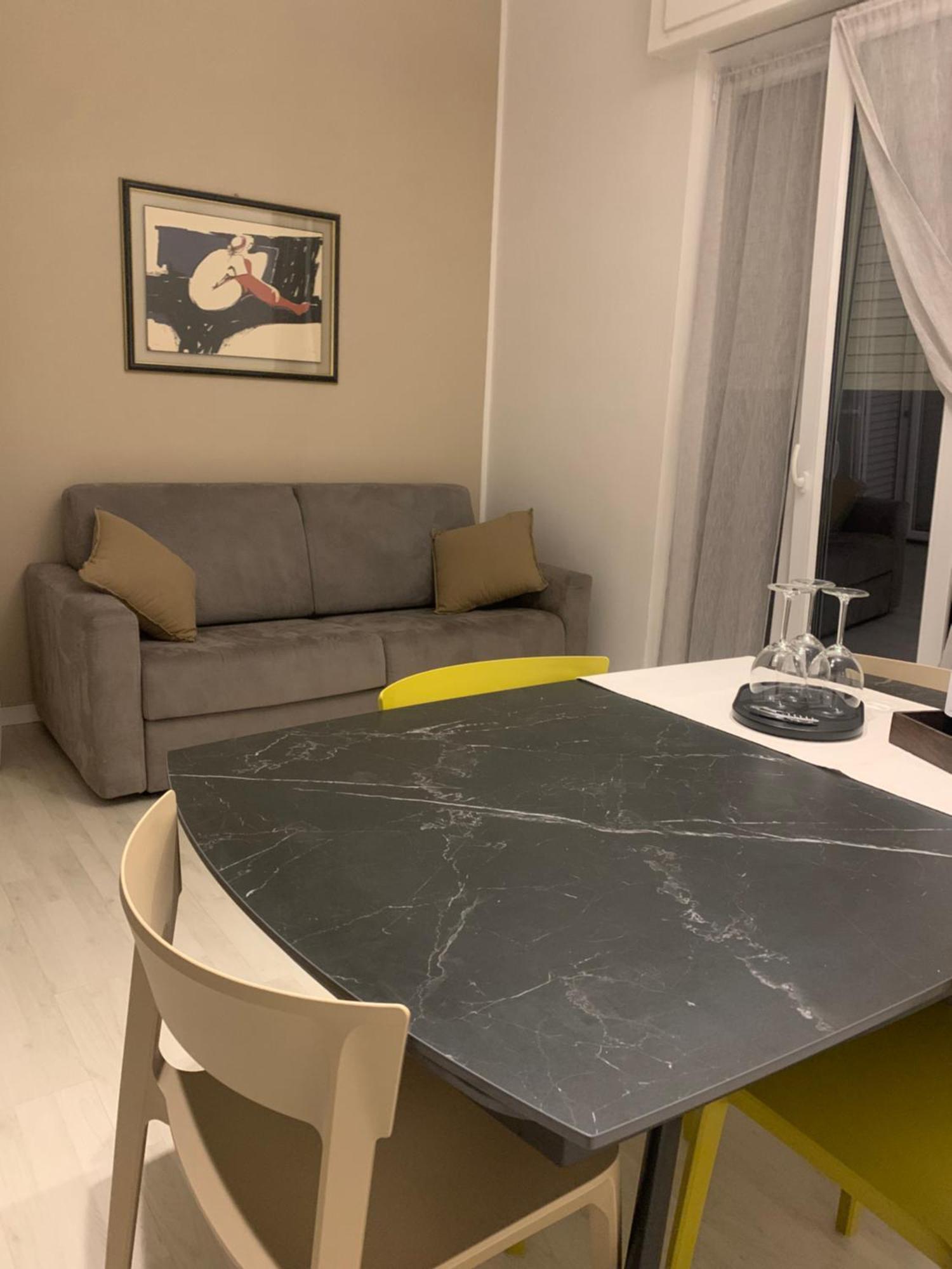 Stadia Apartment