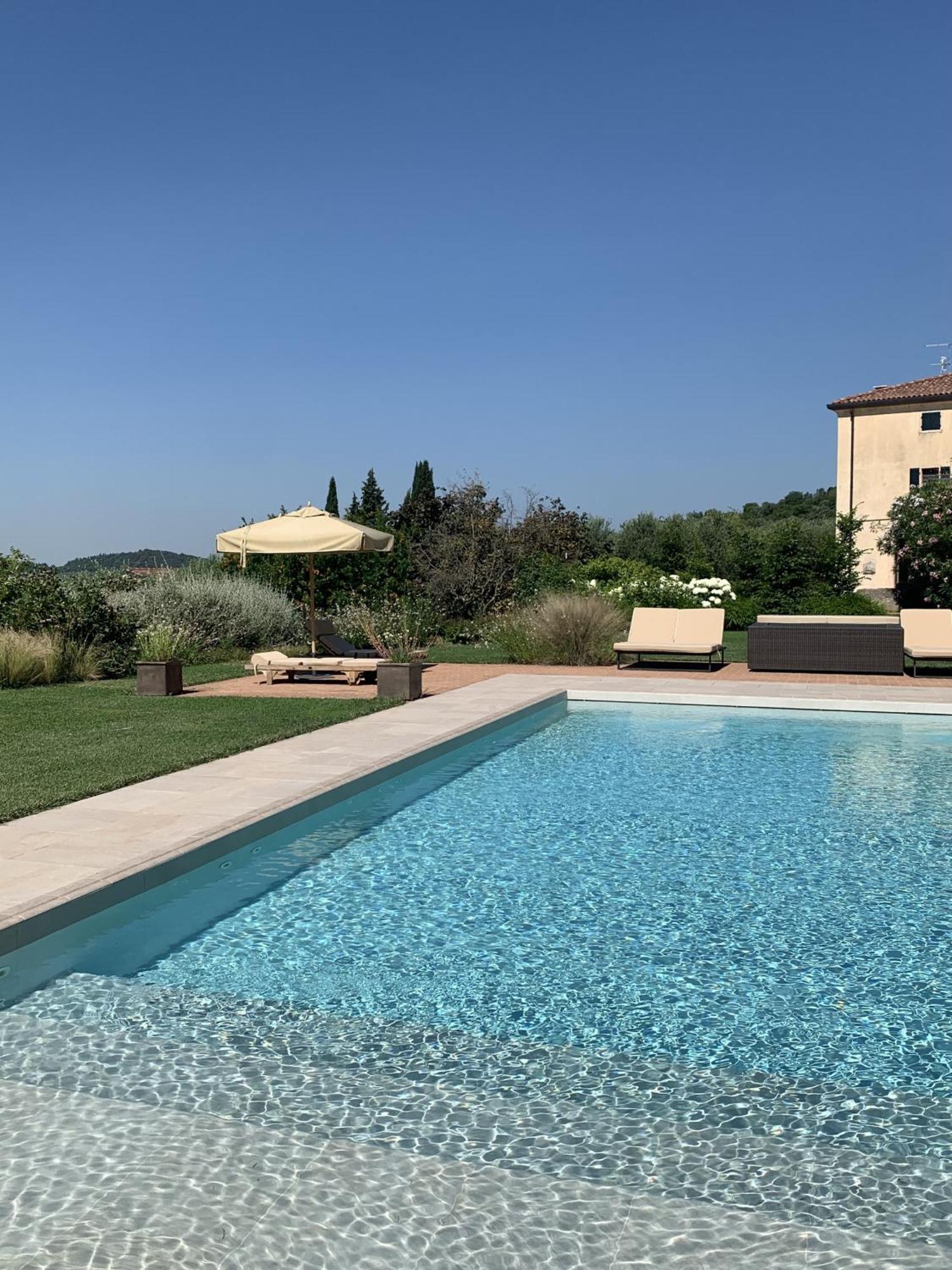 Torre Di Terzolan With Pool, Jacuzzi And Golf Putt *