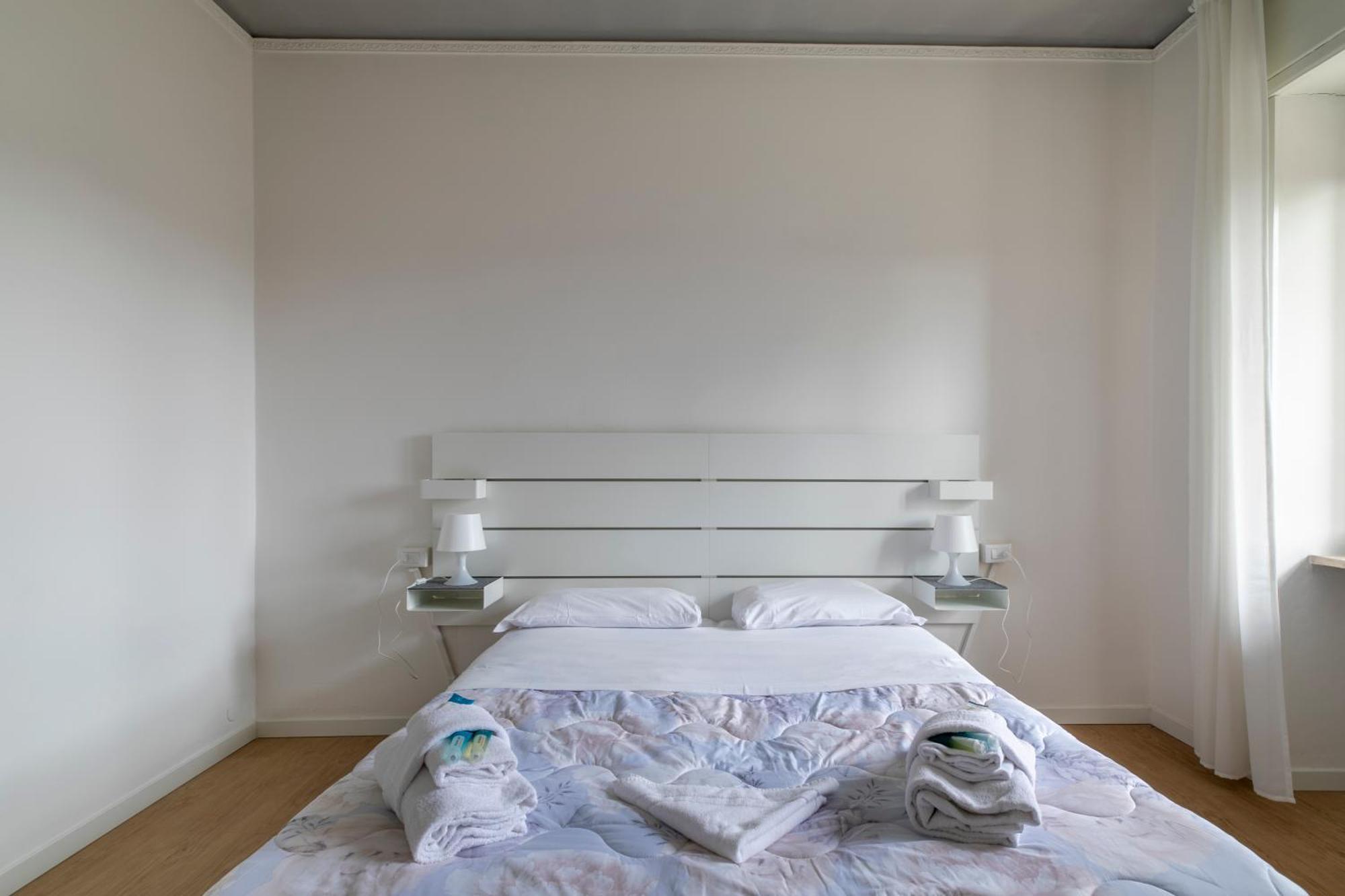 Apartment Casa Graziella - A 2 Passi Dal Centro E Stazione Di *
