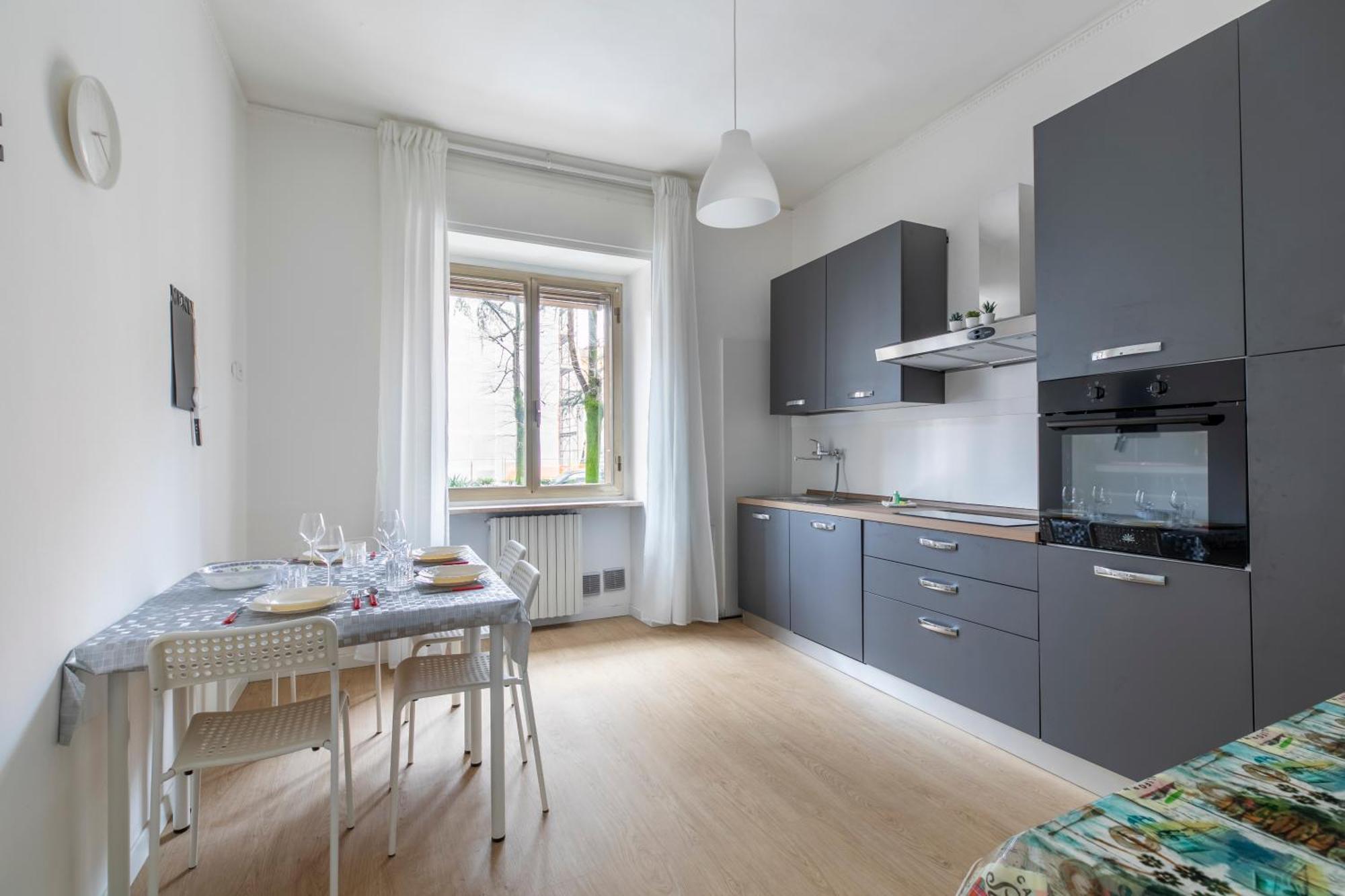 Casa Graziella - A 2 Passi Dal Centro E Stazione Di Apartment