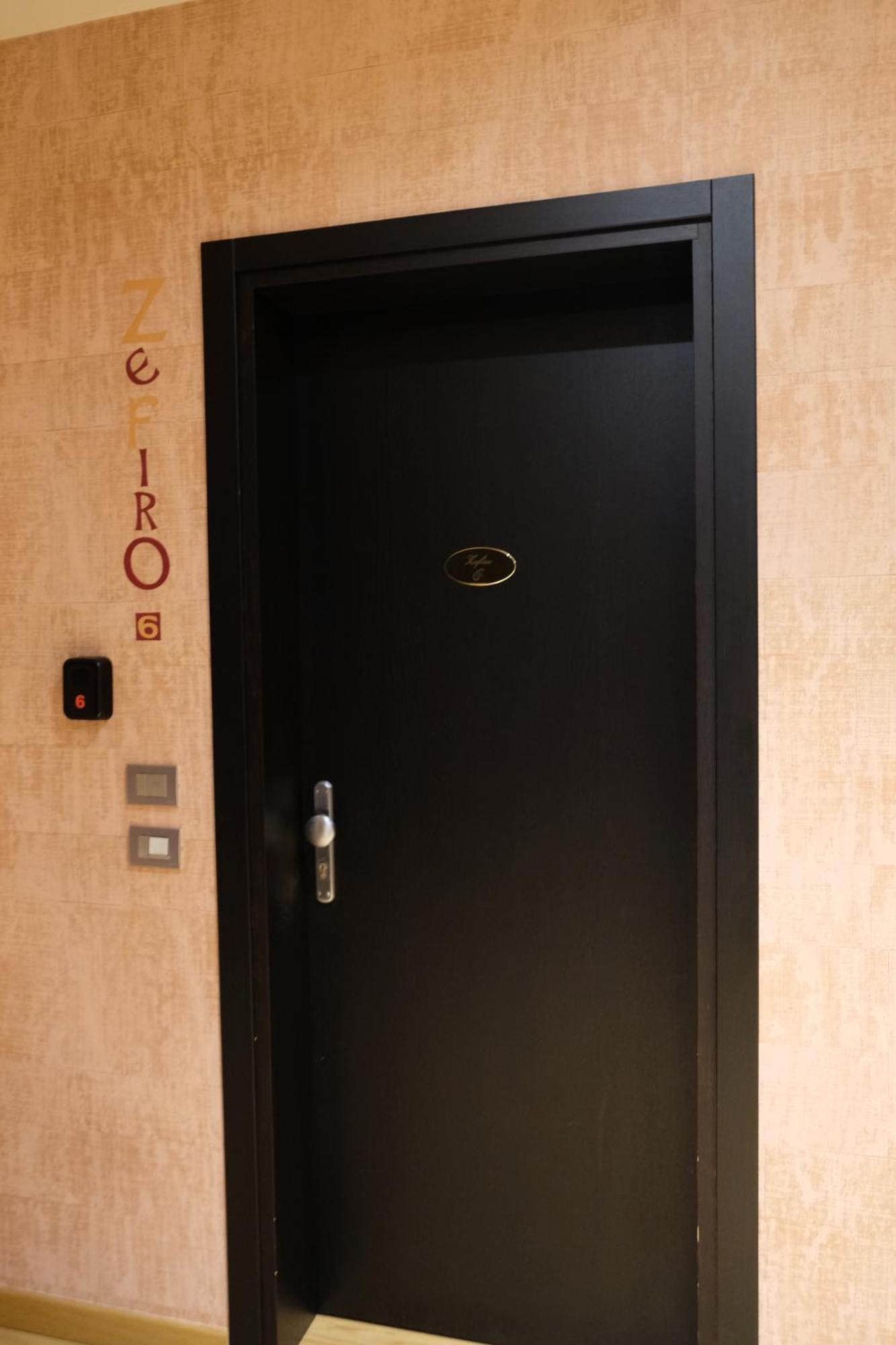 Palazzo Negri Apartment *