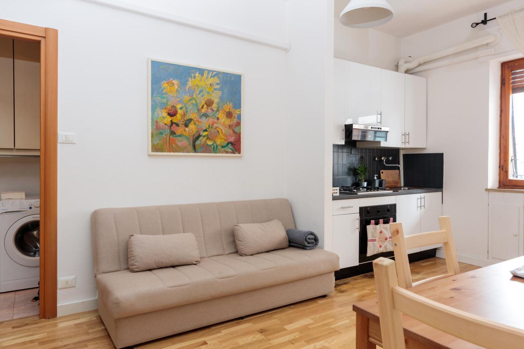 Apartment Welcome To • Lotus •