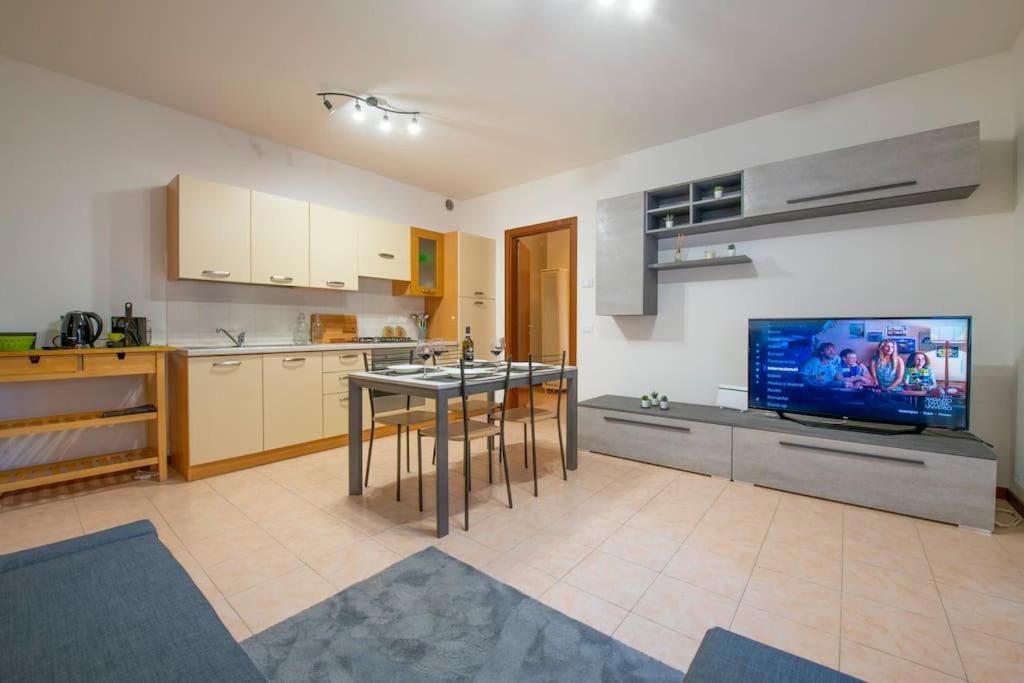 Apartment - Fierhaus - Garage & Wifi