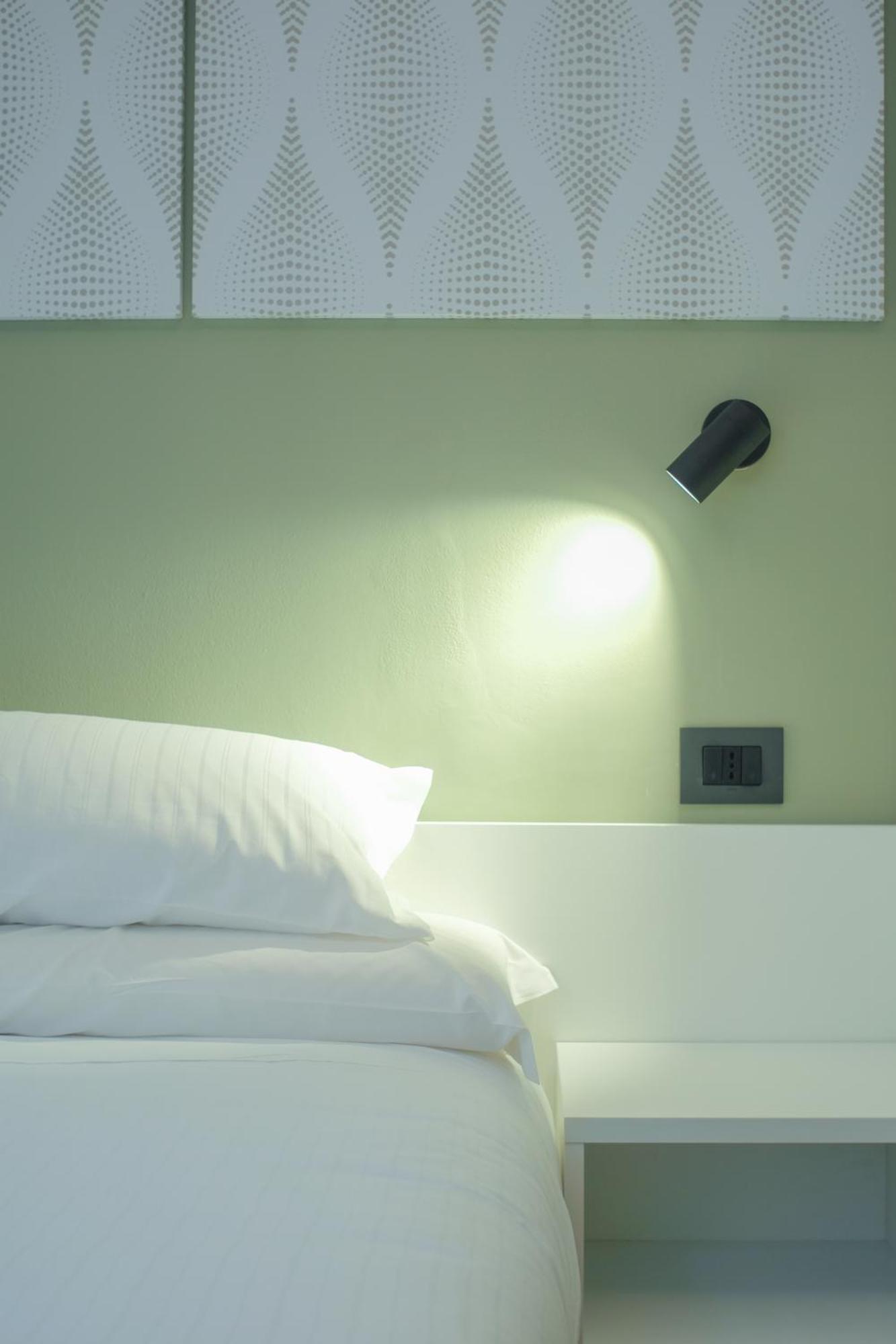 Naboo Luxury Guest house *