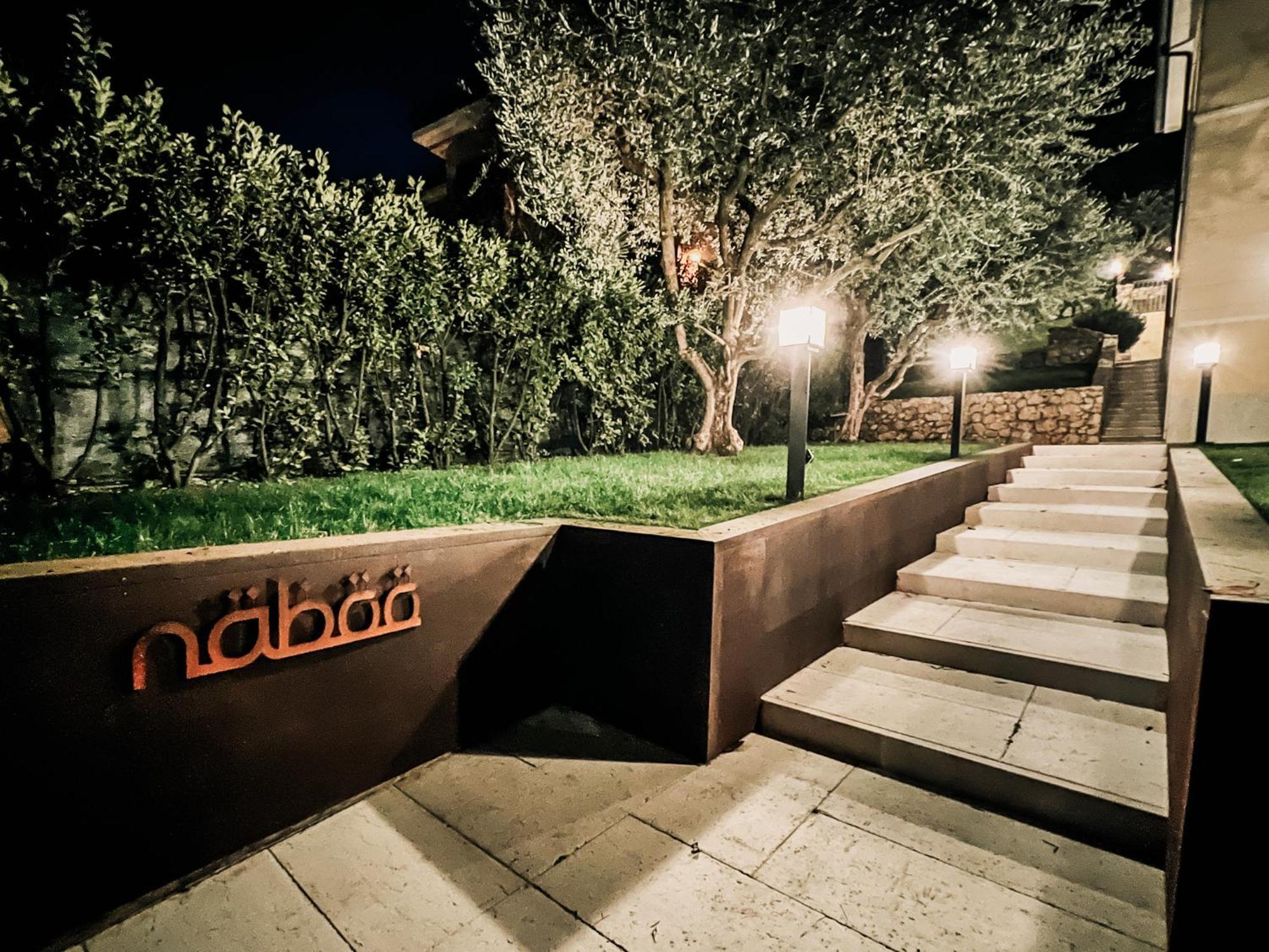 Naboo Luxury Guest house