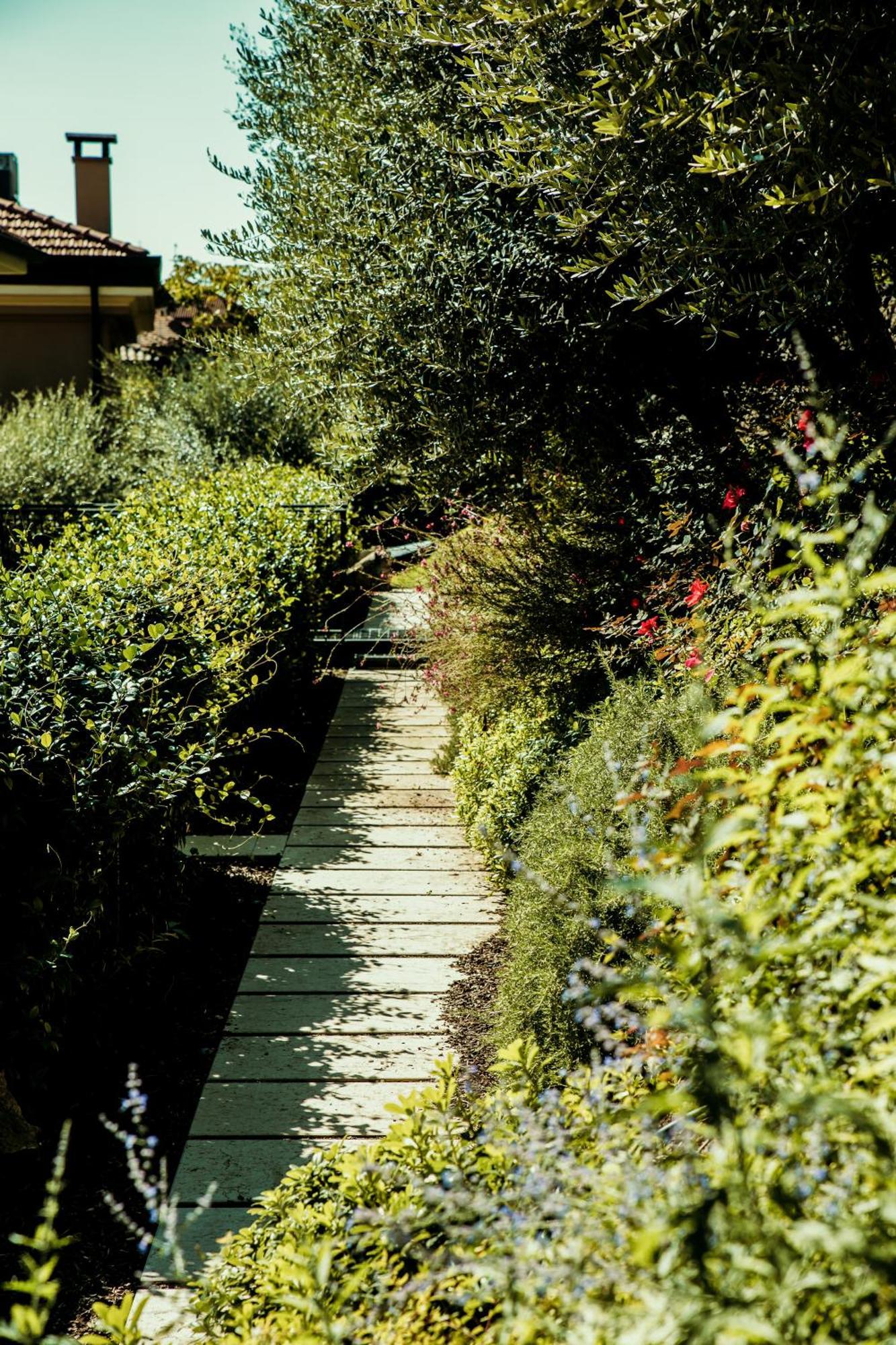 Naboo Luxury Guest house